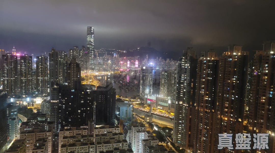 METRO HARBOUR VIEW PHASE II - Tower 8 Very High Floor Zone Flat C Olympic Station/Nam Cheong