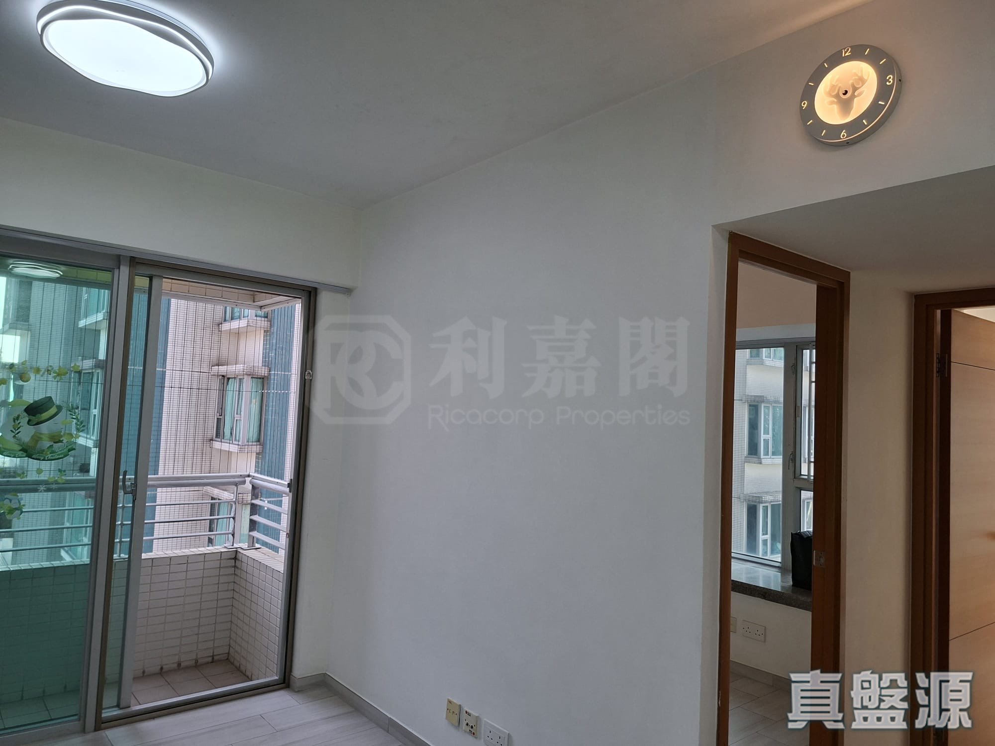 港湾豪庭 2期 8座 极高层 F室 奥运站/南昌