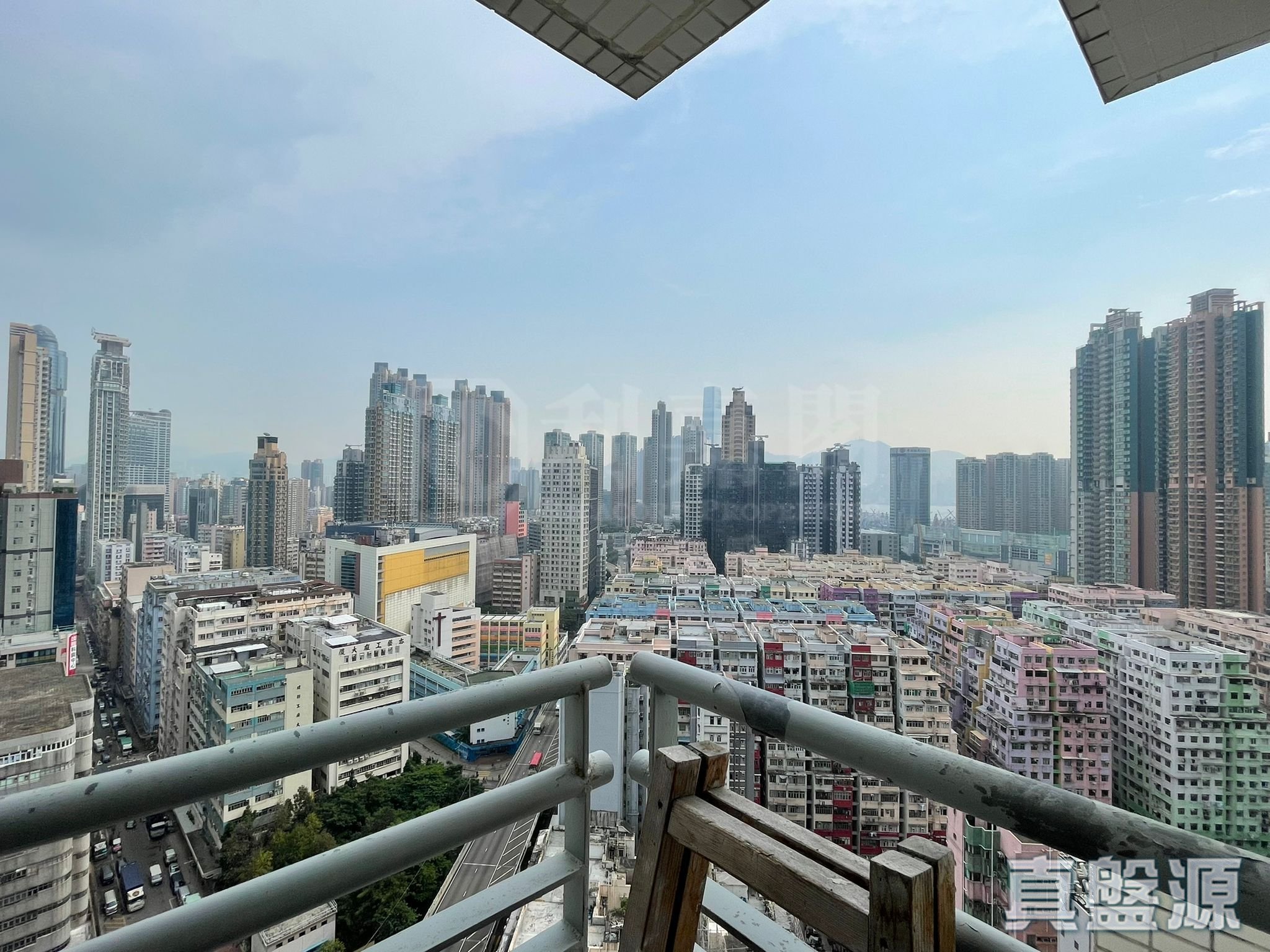 METRO HARBOUR VIEW PHASE II - Tower 10 High Floor Zone Flat D Olympic Station/Nam Cheong