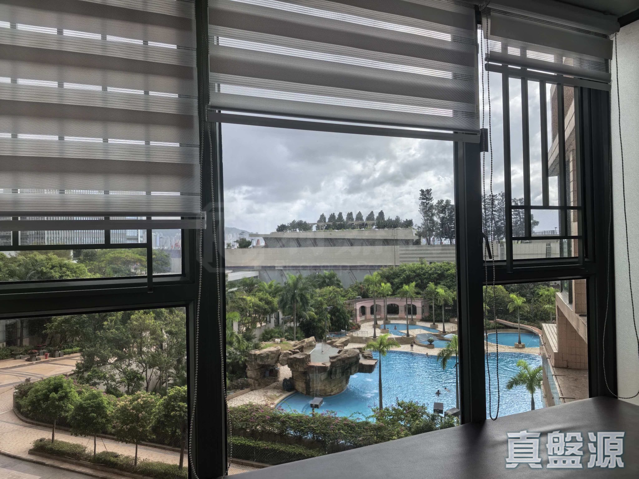 PARK AVENUE PHASE 1 - Tower 7 Low Floor Zone Flat B Olympic Station/Nam Cheong