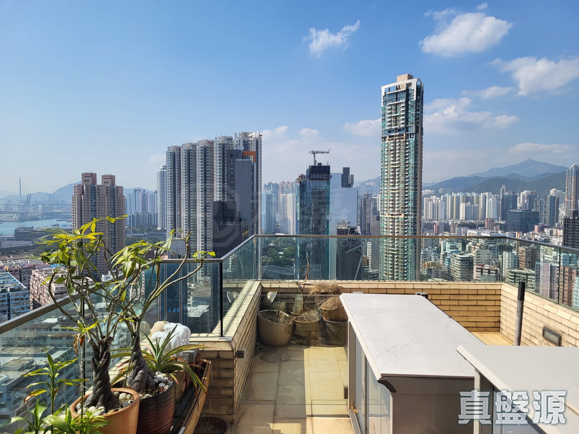 BEDFORD 28 Very High Floor Zone Flat A Olympic Station/Nam Cheong
