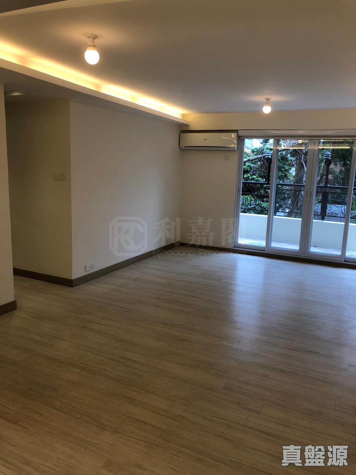VILLAGE GARDENS PHASE 3 - Block B14 (no. 30) Low Floor Zone Ho Man Tin/Kings Park/Kowloon Tong/Yau Yat Tsuen