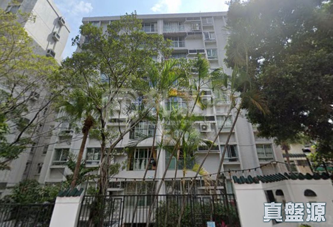 VILLAGE GARDENS PHASE 3 - Block B13 (no. 28) Medium Floor Zone Ho Man Tin/Kings Park/Kowloon Tong/Yau Yat Tsuen