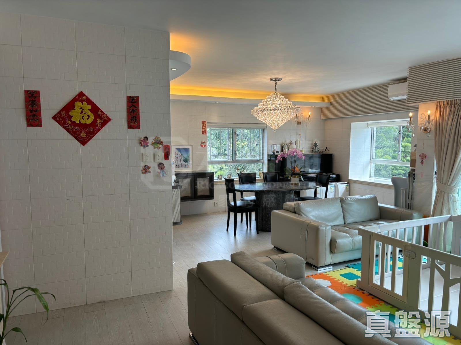 畢架山花園 3期 8座