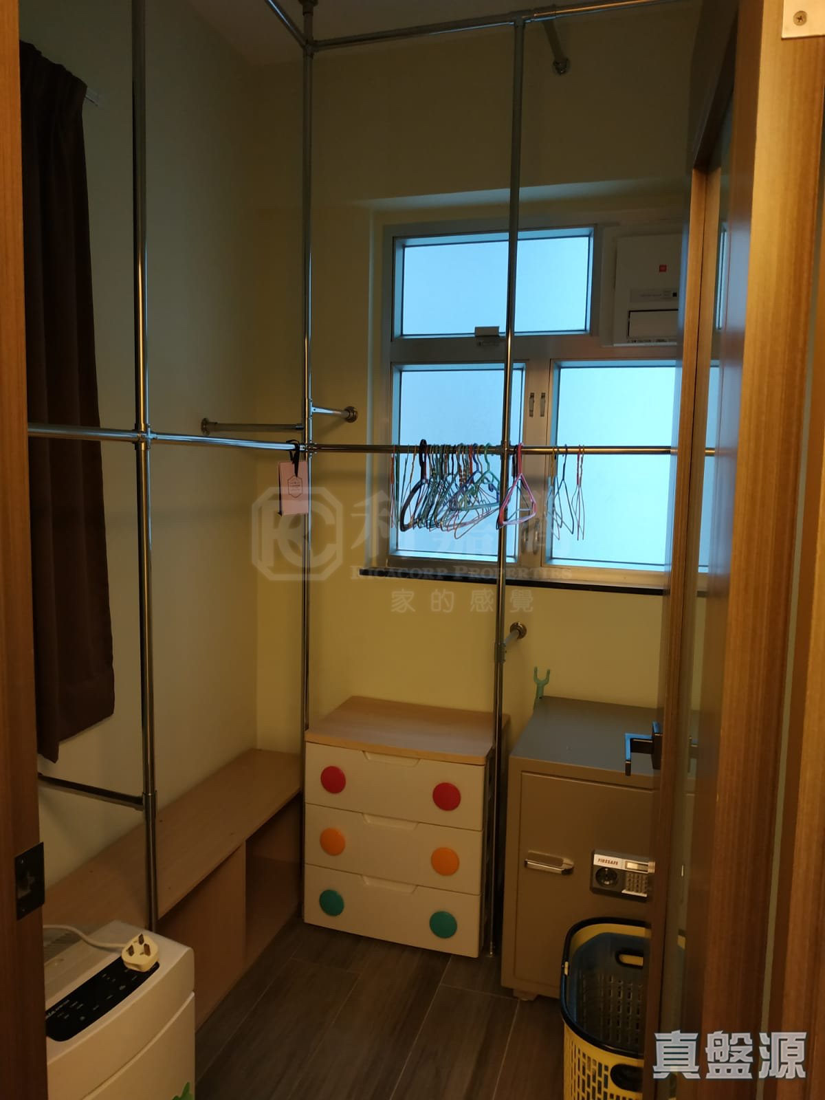 新威園 C座 中層 5室 康怡/鰂魚涌/太古城