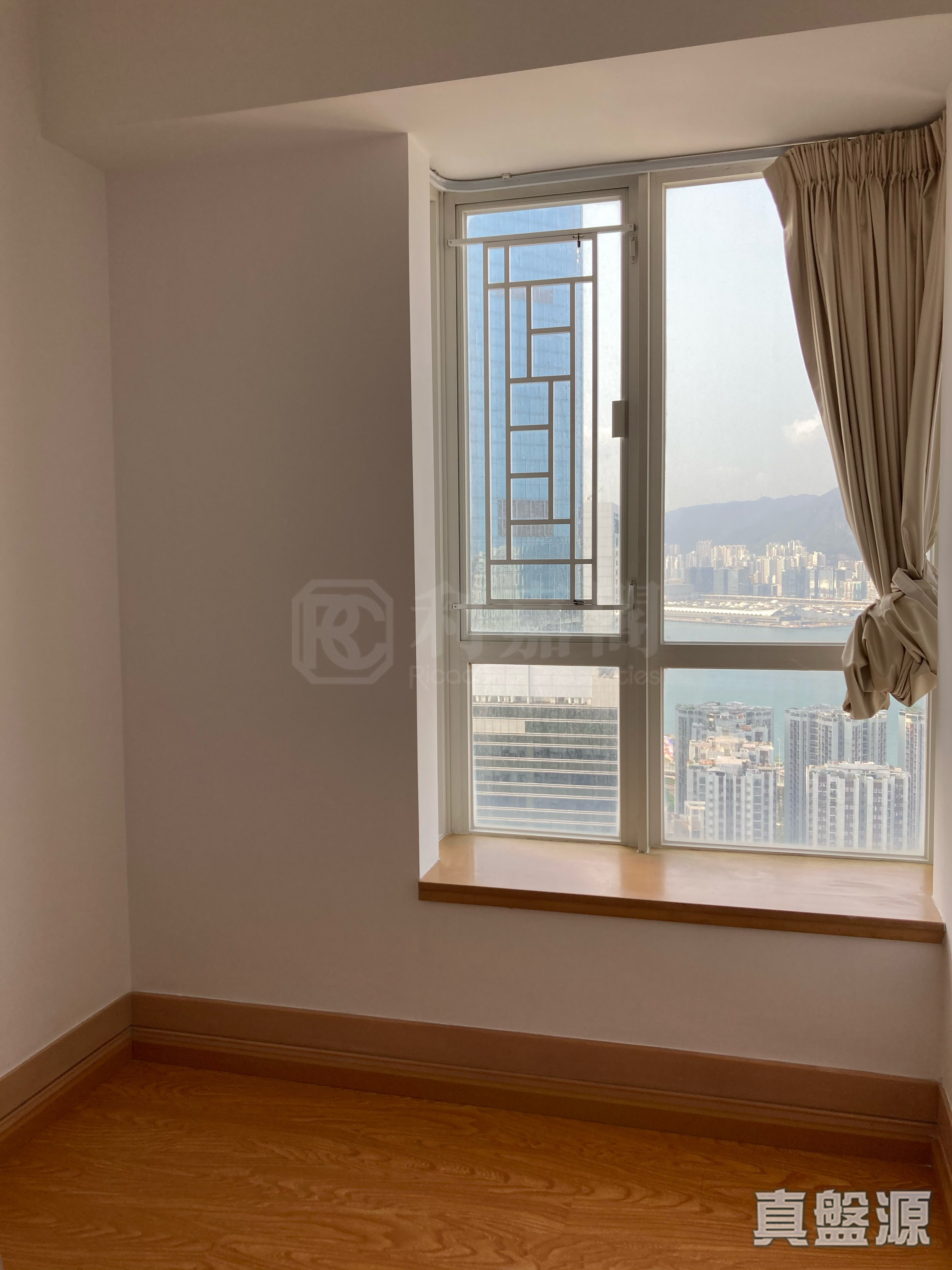 逸桦园 1座 极高层 B室 康怡/鰂鱼涌/太古城