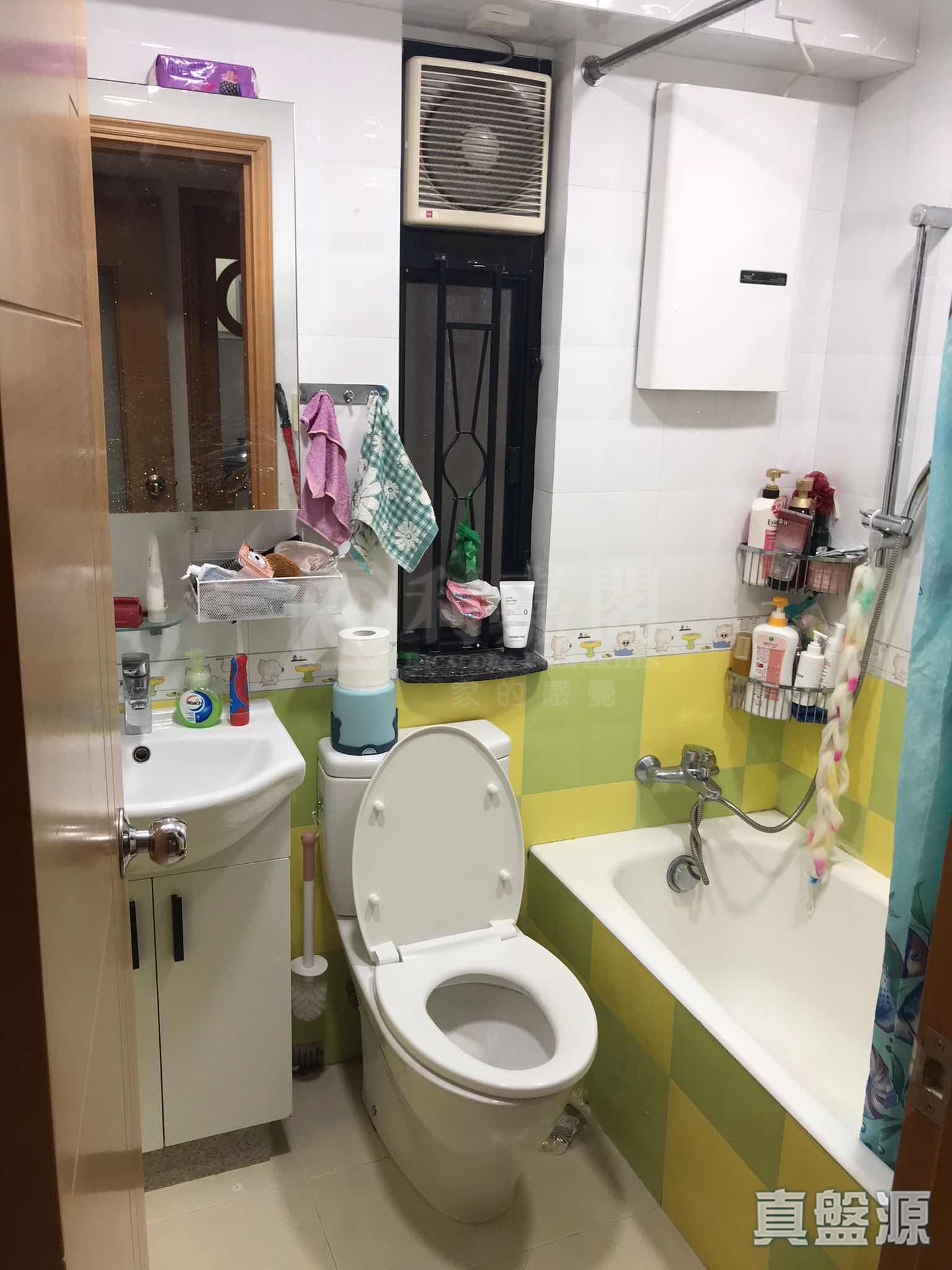 康怡花園 A座 (9-16室) 中層 14室 康怡/鰂魚涌/太古城