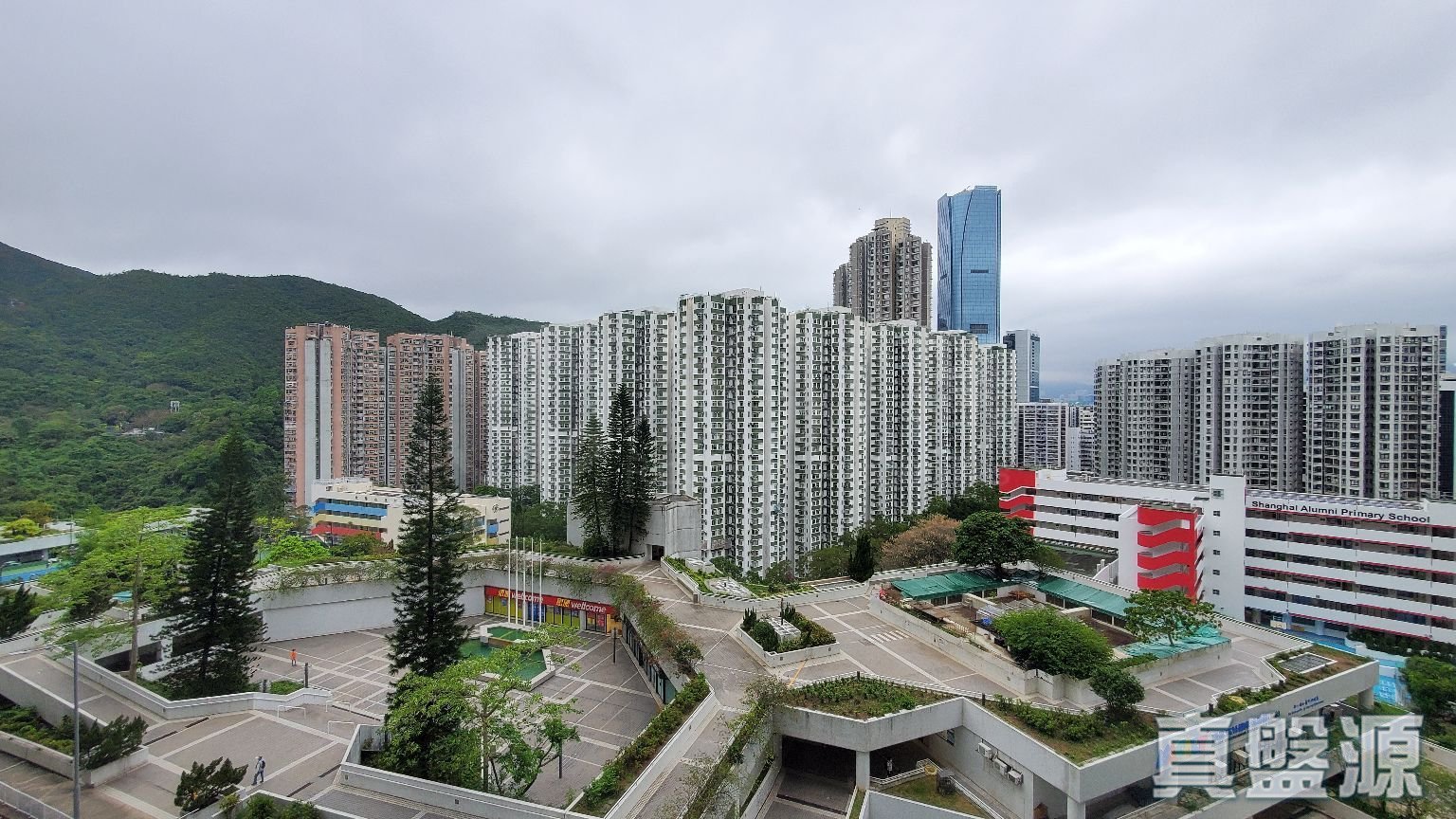 KORNHILL BLOCK E (FLAT 1 - 8) Medium Floor Zone Flat 1 Quarry Bay/Kornhill/Taikoo Shing