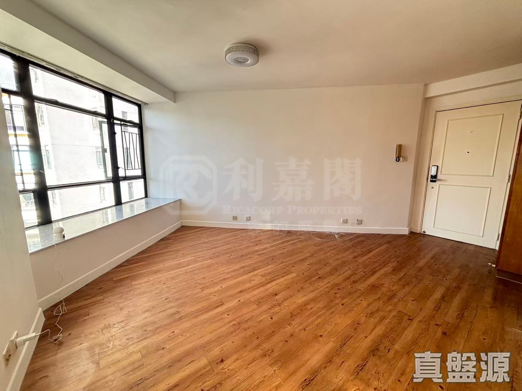 KORNHILL BLOCK F (FLAT 9 - 16) High Floor Zone Flat 16 Quarry Bay/Kornhill/Taikoo Shing