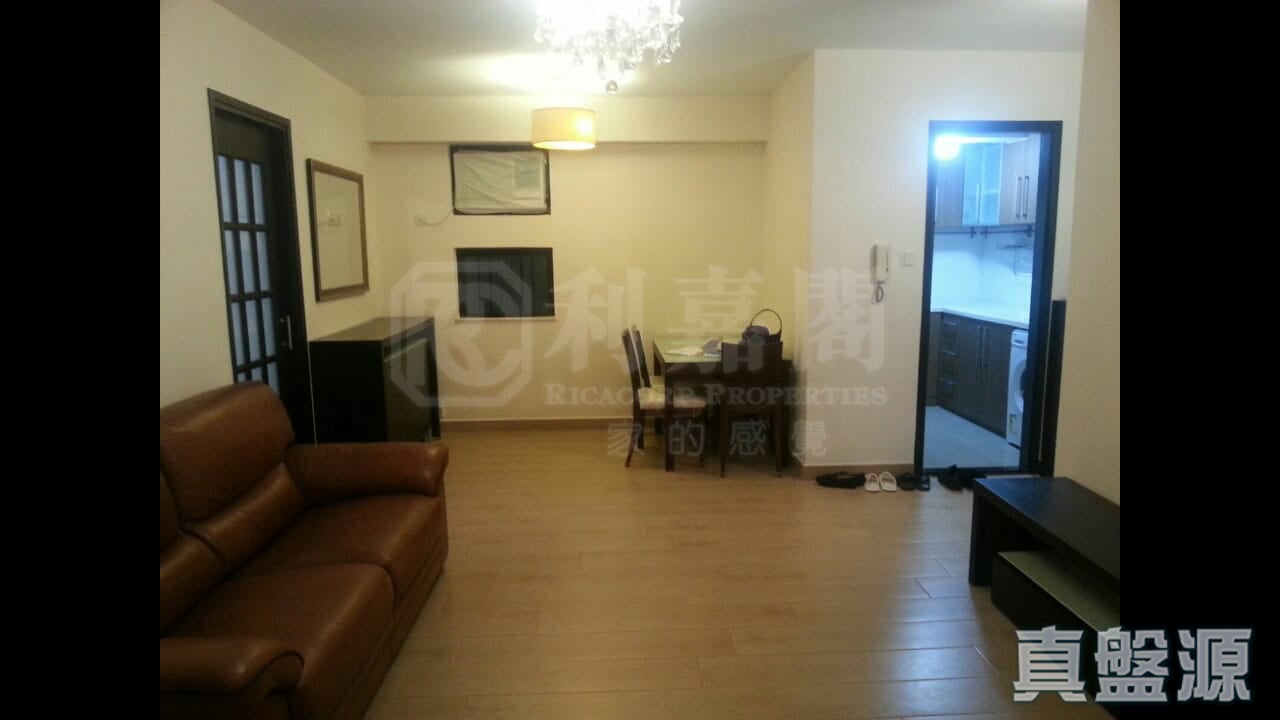 KORNHILL BLOCK M (FLAT 1 - 8) Very High Floor Zone Flat 1 Quarry Bay/Kornhill/Taikoo Shing