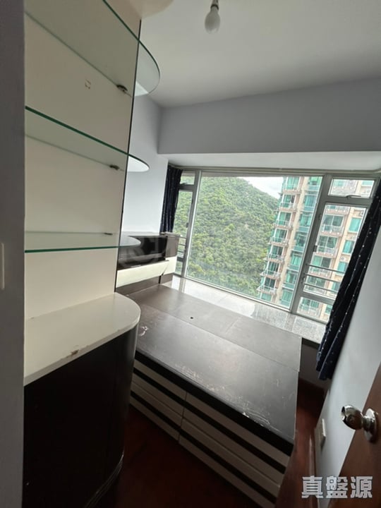 ROYAL TERRACE Very High Floor Zone Flat G Quarry Bay/Kornhill/Taikoo Shing