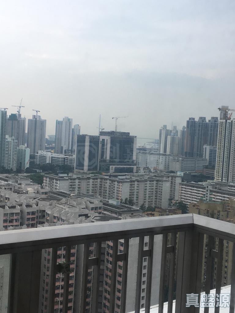 海峯 中層 B室 西九龍