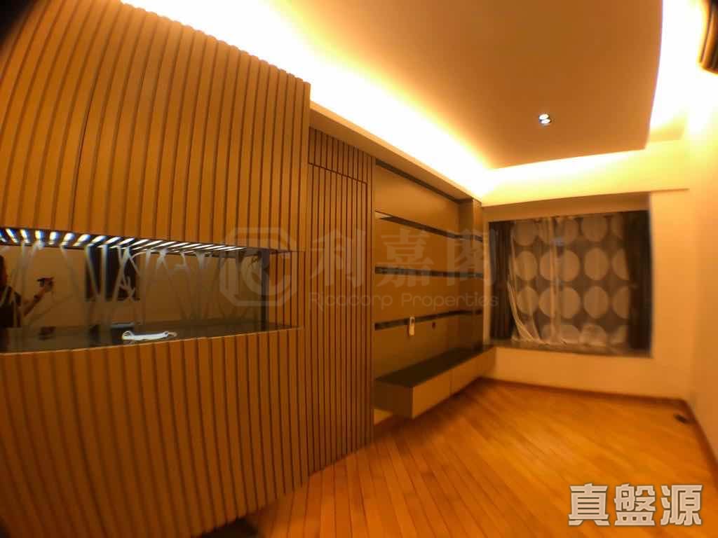 昇悅居 6座 低層 A室 西九龍