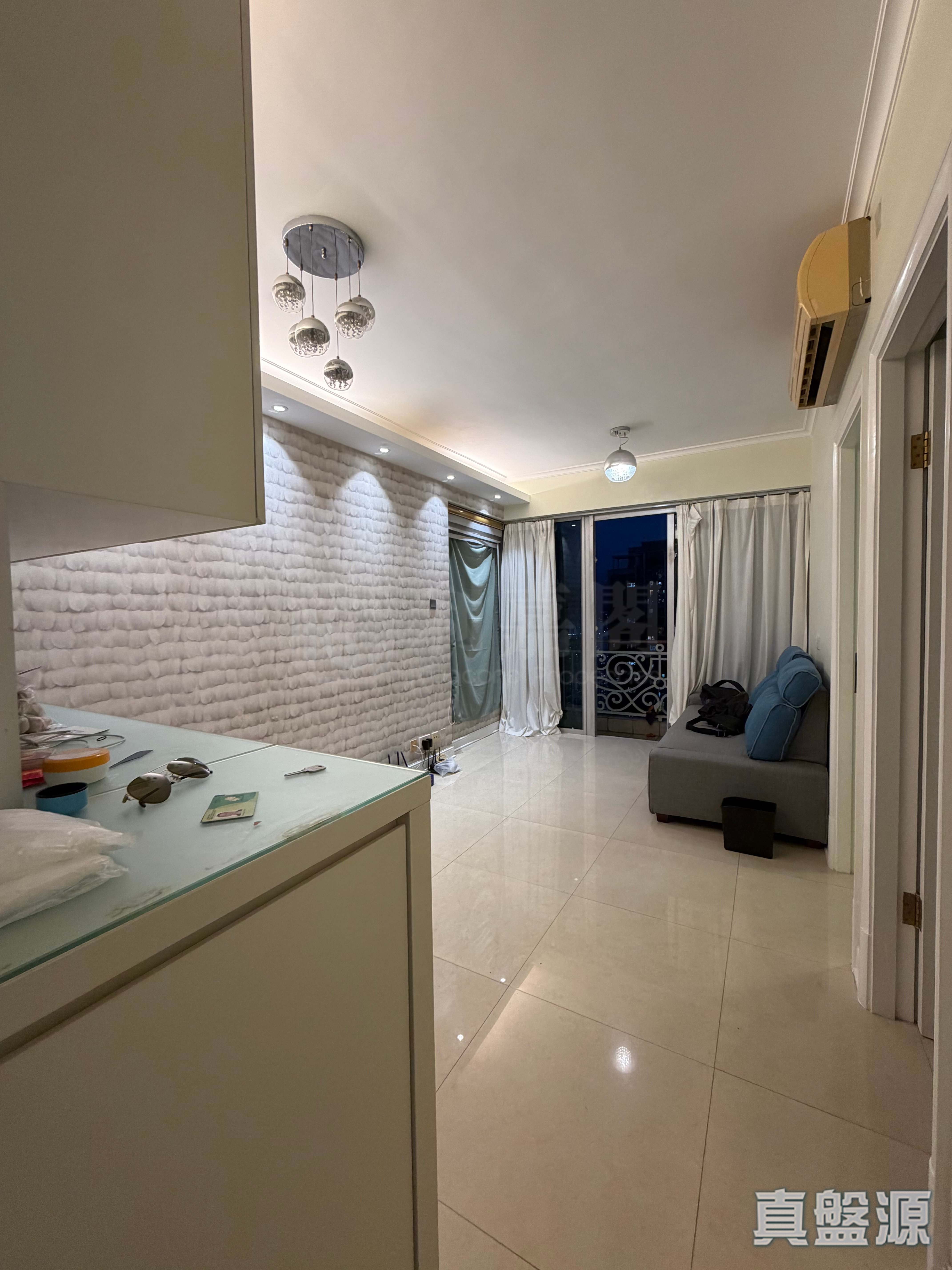 泓景臺 2期 7座 極高層 A室 西九龍