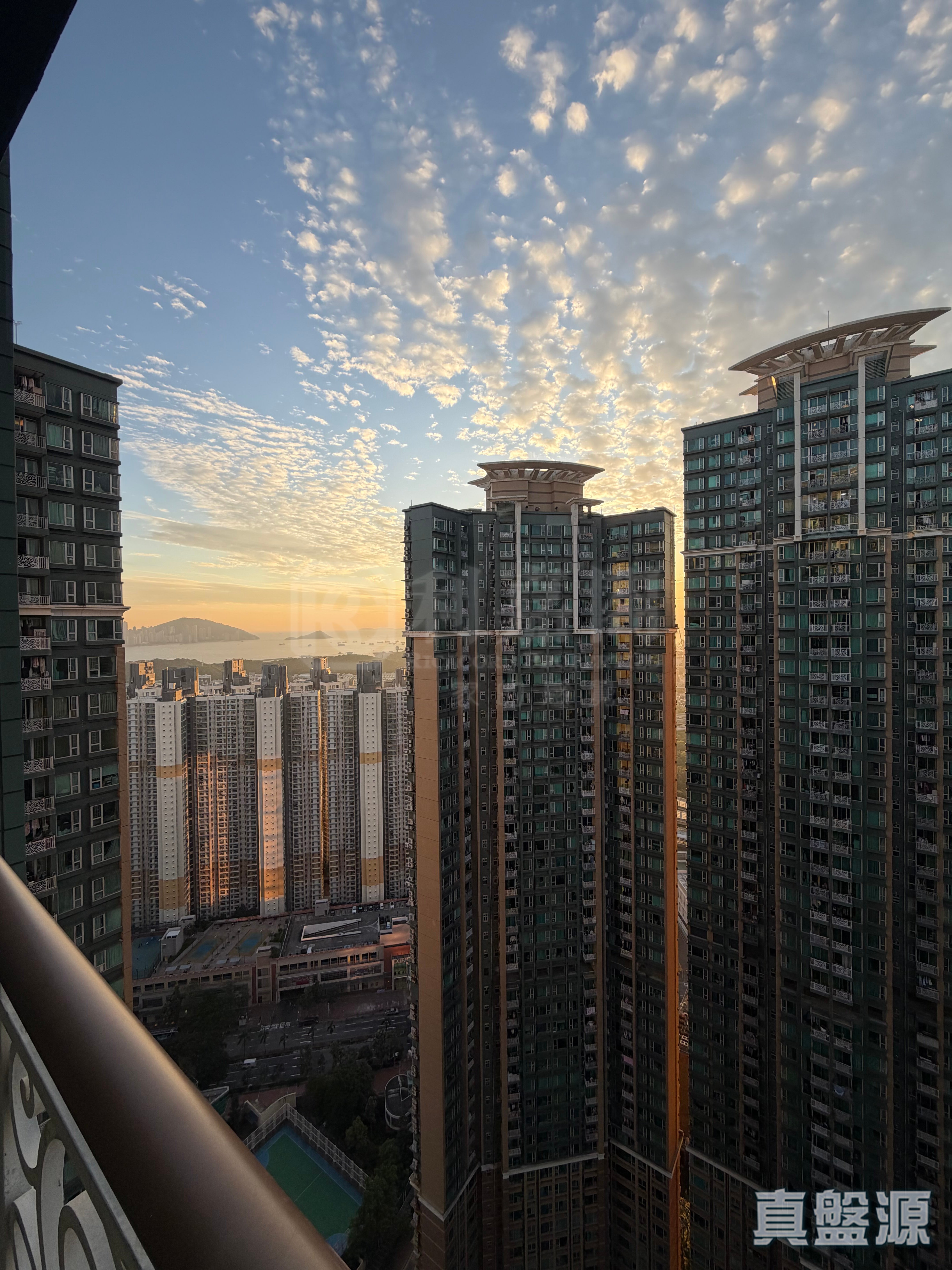 泓景臺 3期 6座 極高層 E室 西九龍