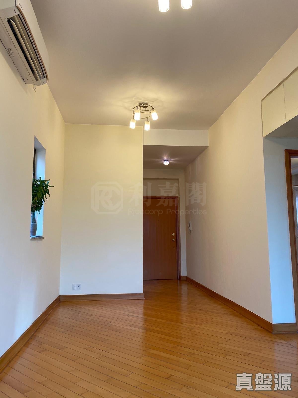 昇悦居 2座 极高层 E室 西九龙