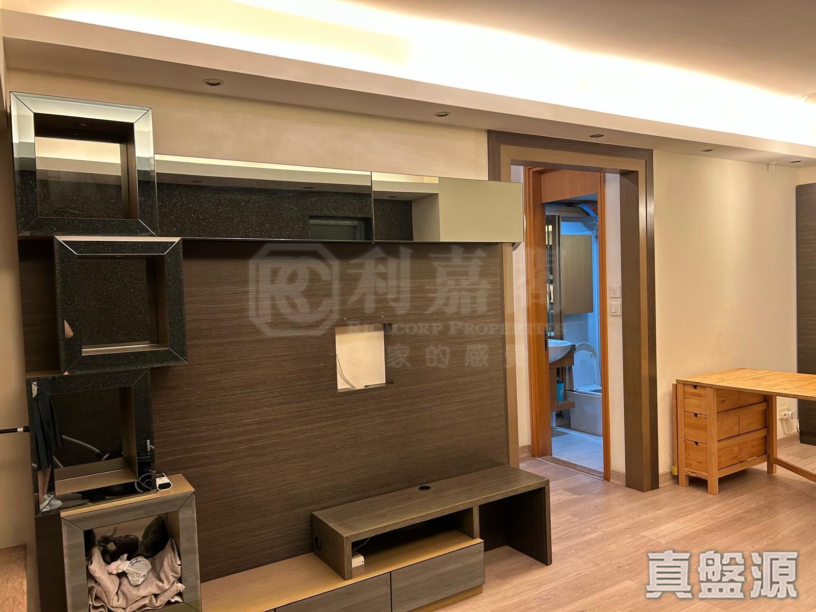 碧海蓝天 1座 高层 B室 西九龙