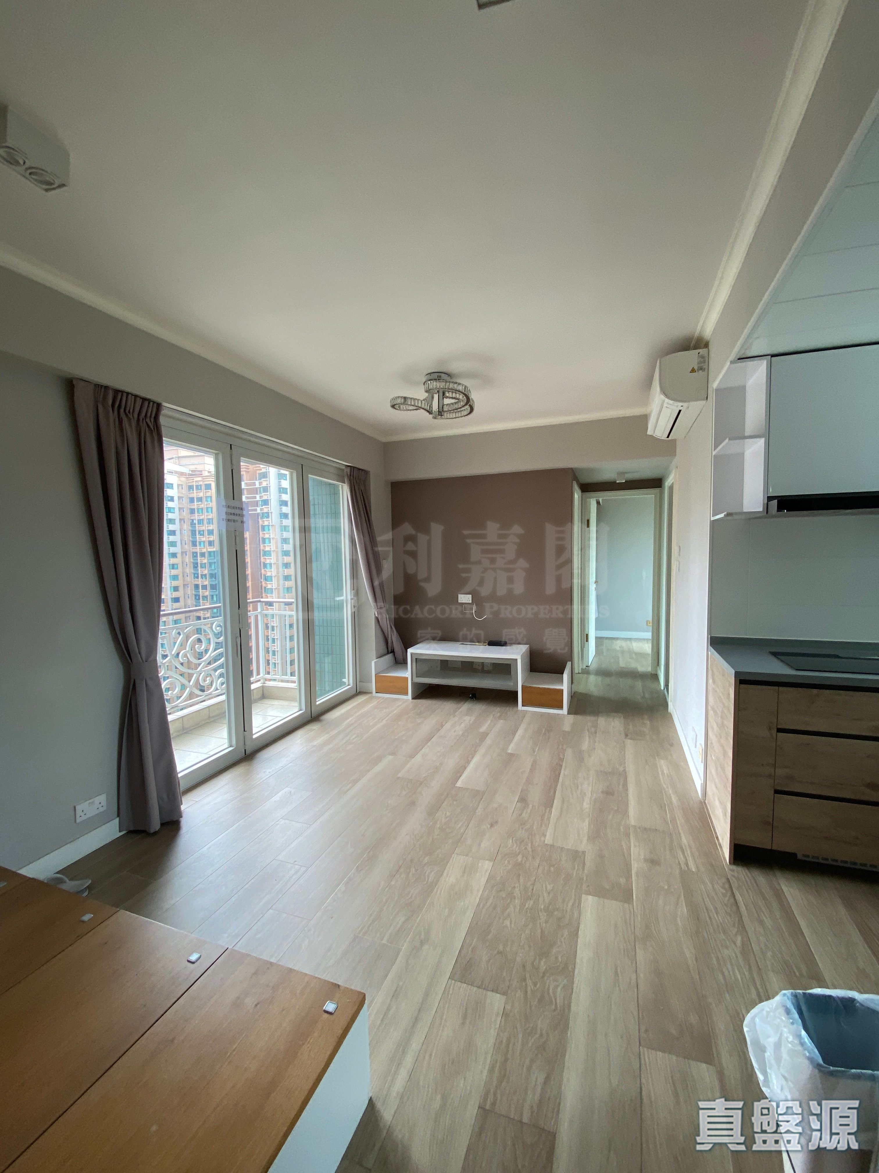 泓景臺 2期 8座 極高層 B室 西九龍