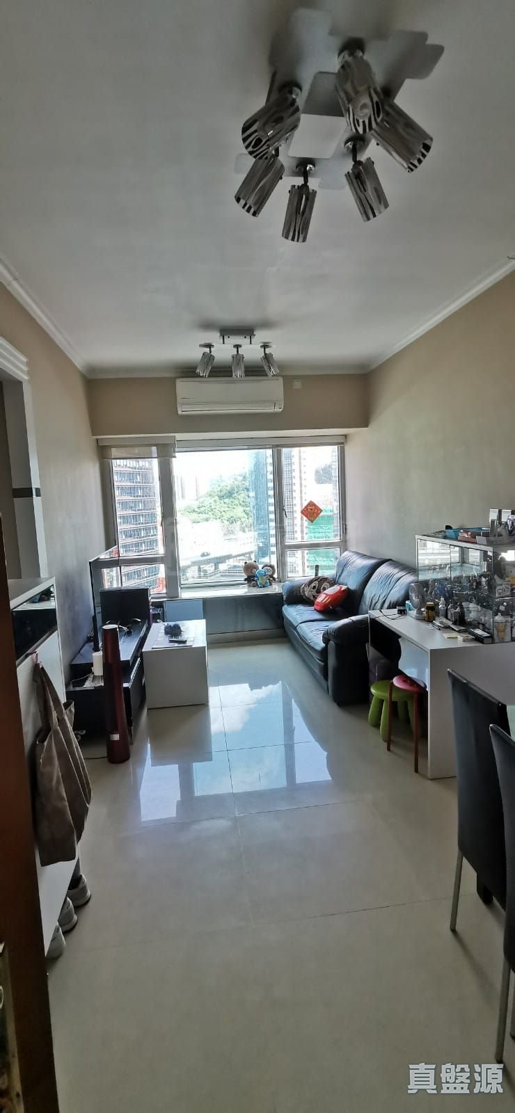 BANYAN GARDEN PHASE 1 - Tower 1 Medium Floor Zone Flat E West Kowloon