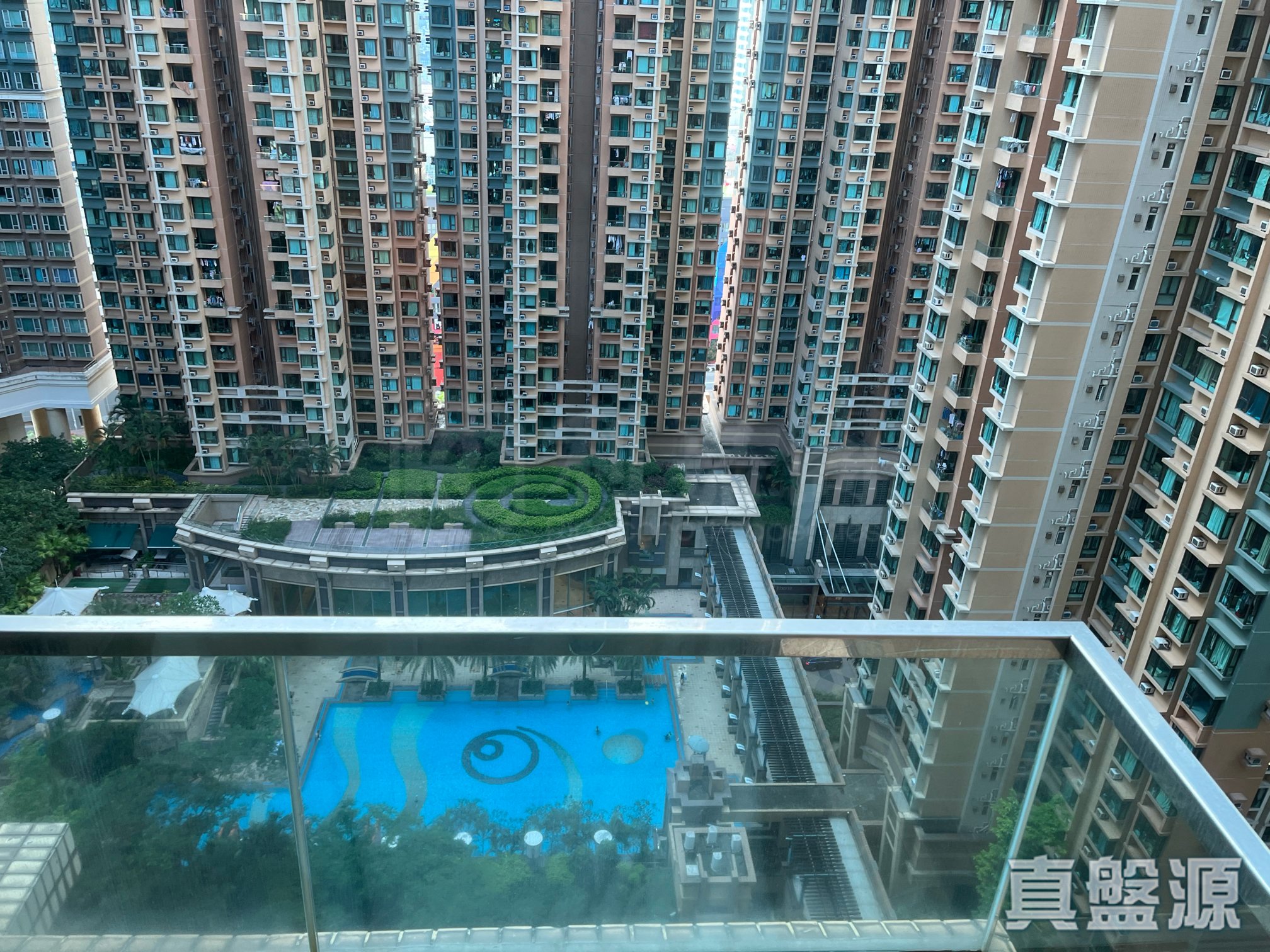 昇悦居 2座 中层 E室 西九龙