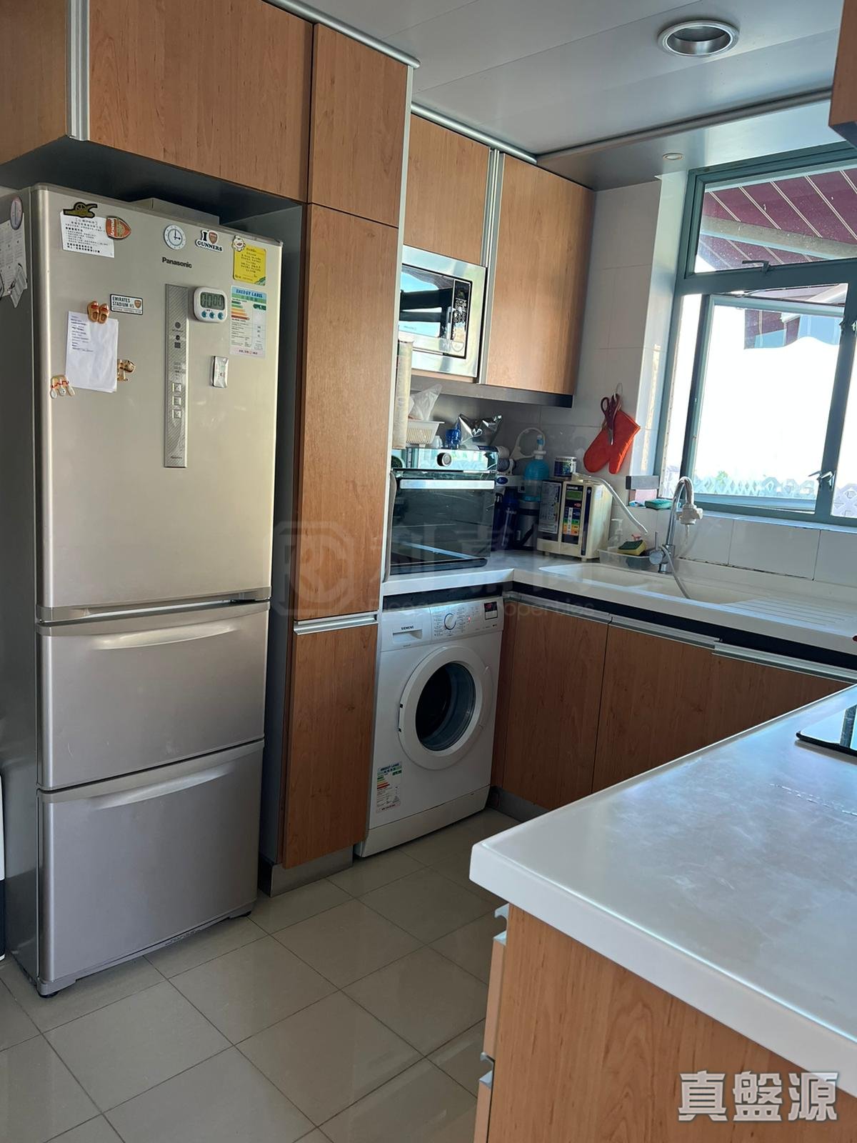 碧海蓝天 2座 极高层 A室 西九龙