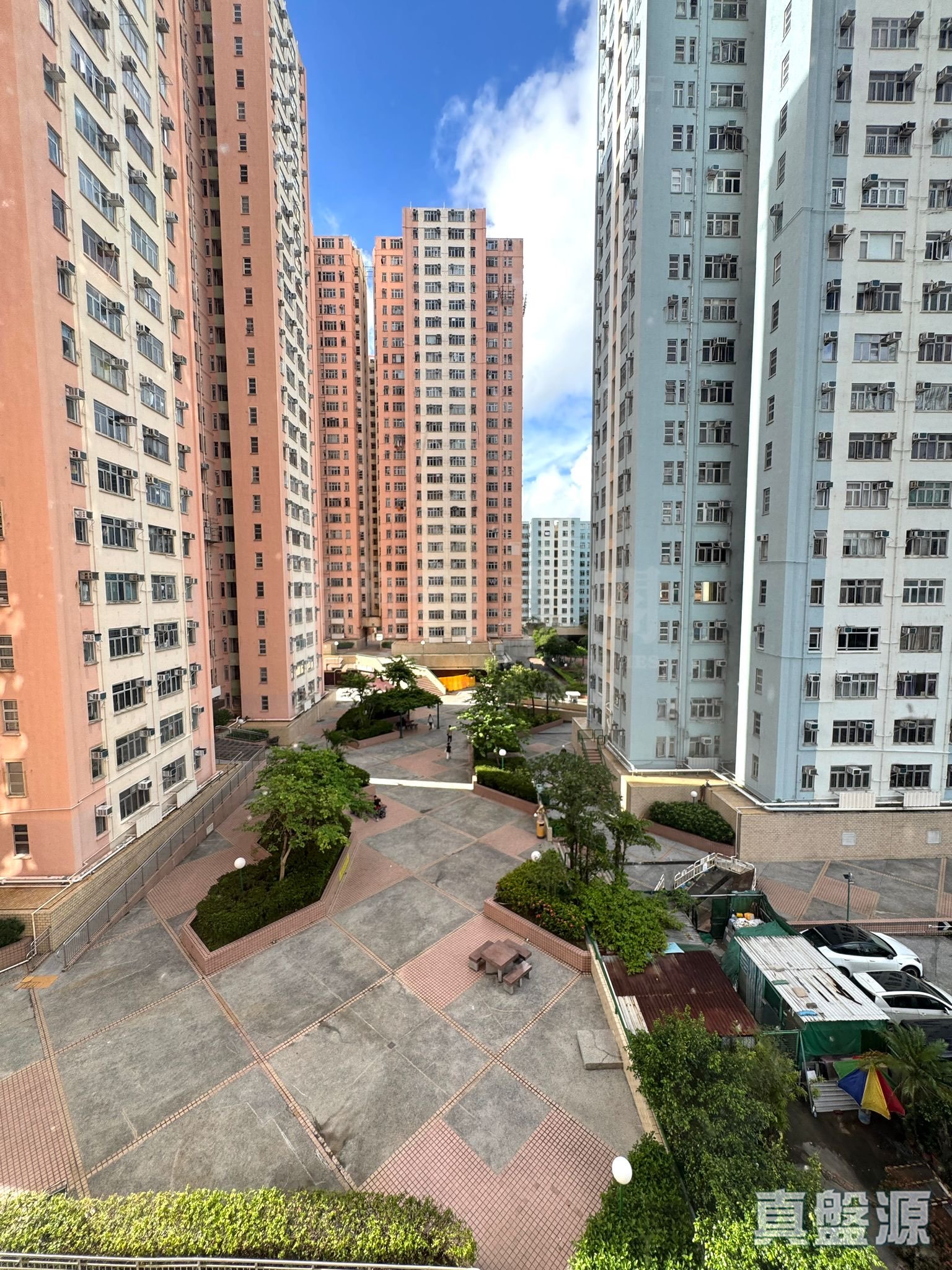 TELFORD GARDENS BLOCK U