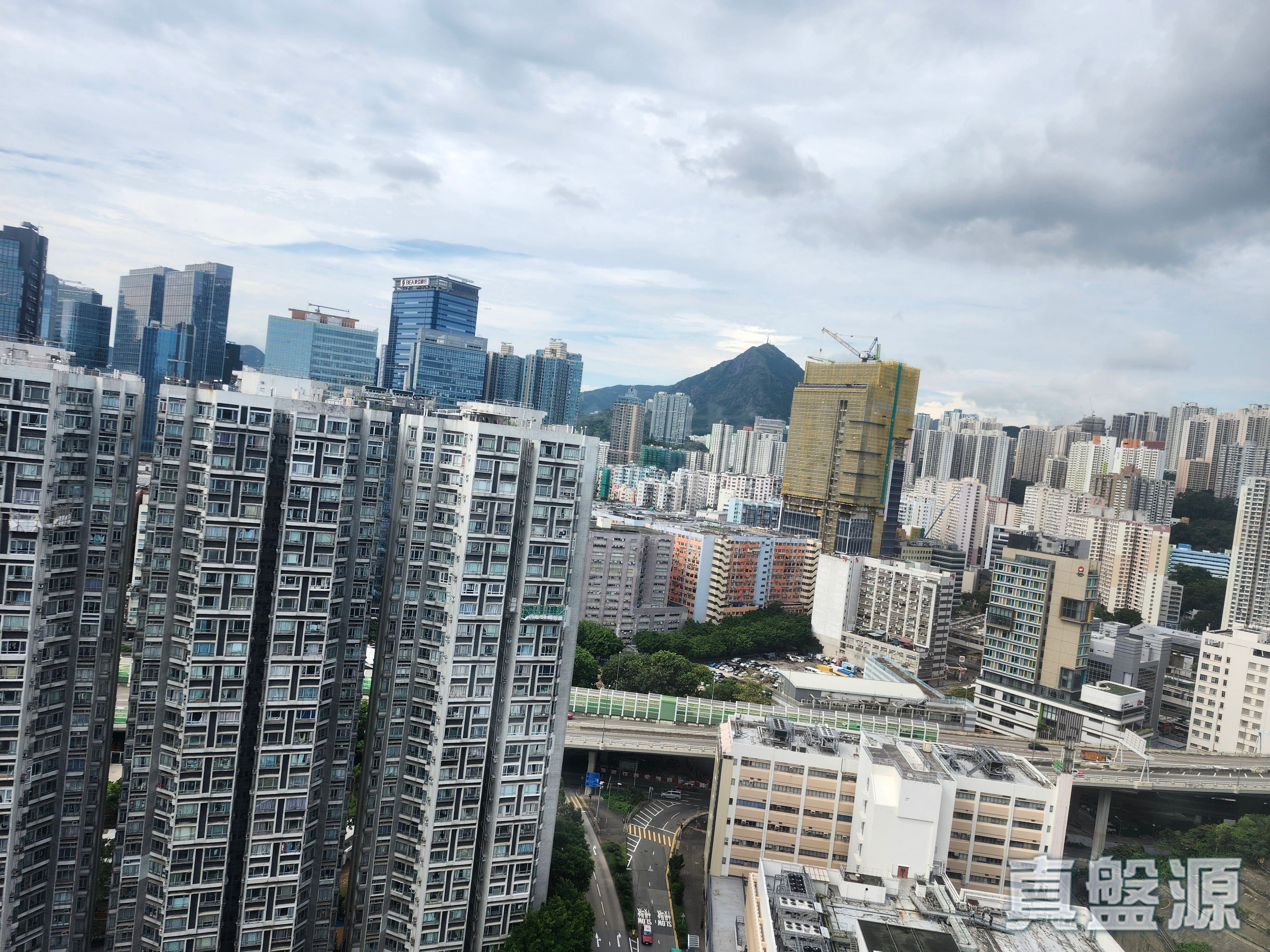 丽港城 2期 24座 极高层 E室 观塘/蓝田/油塘