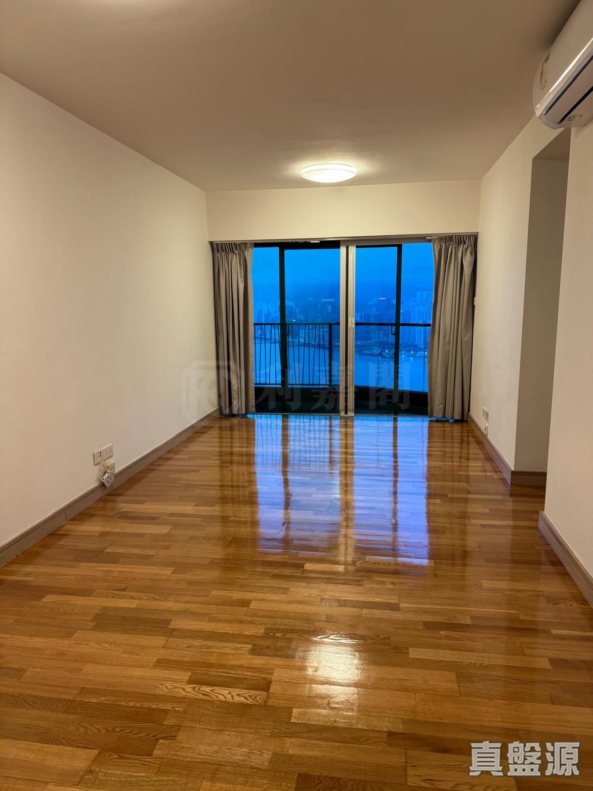 嘉亨湾 6座 极高层 B室 西湾河/筲箕湾