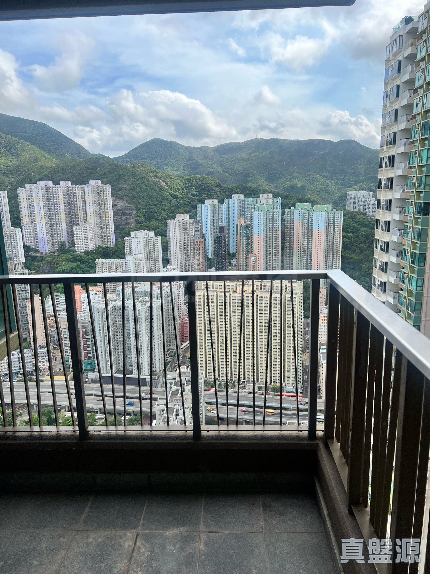 GRAND PROMENADE TOWER 5 Very High Floor Zone Flat F Sai Wan Ho/Shau Kei Wan