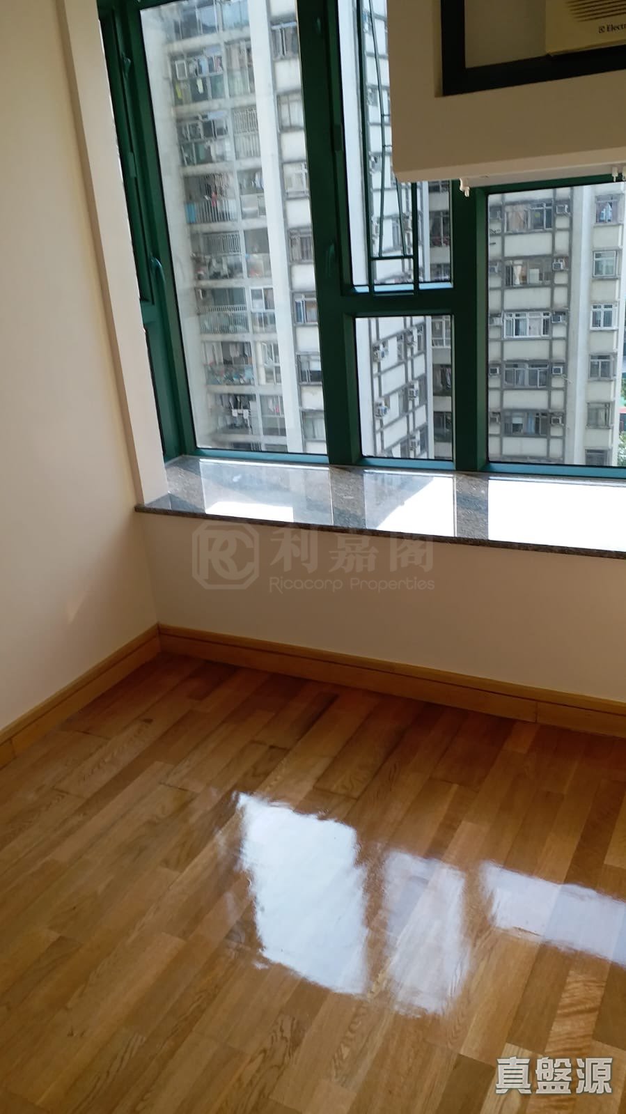 嘉亨灣 2座 低層 D室 西灣河/筲箕灣