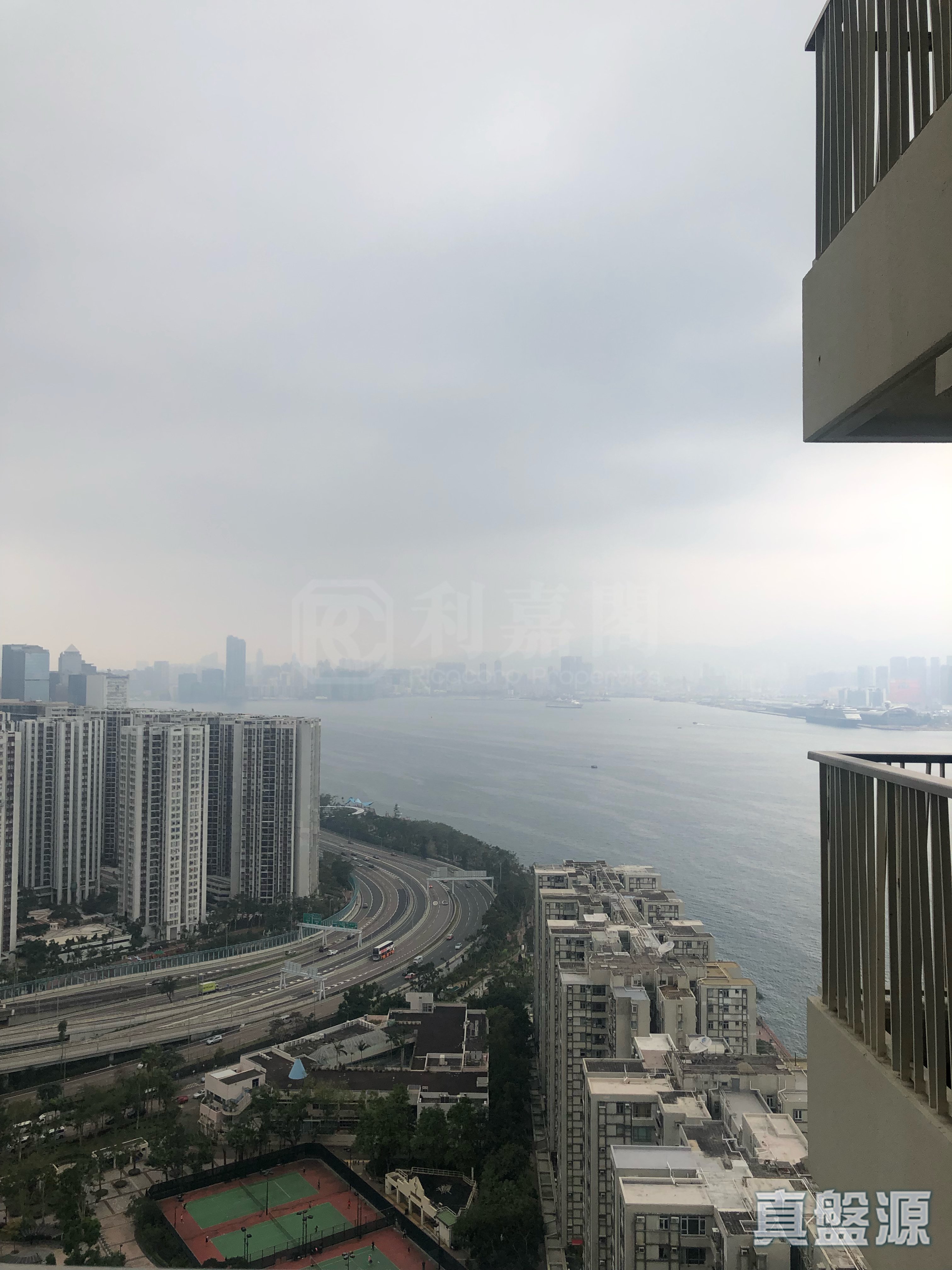 嘉亨湾 2座 高层 D室 西湾河/筲箕湾