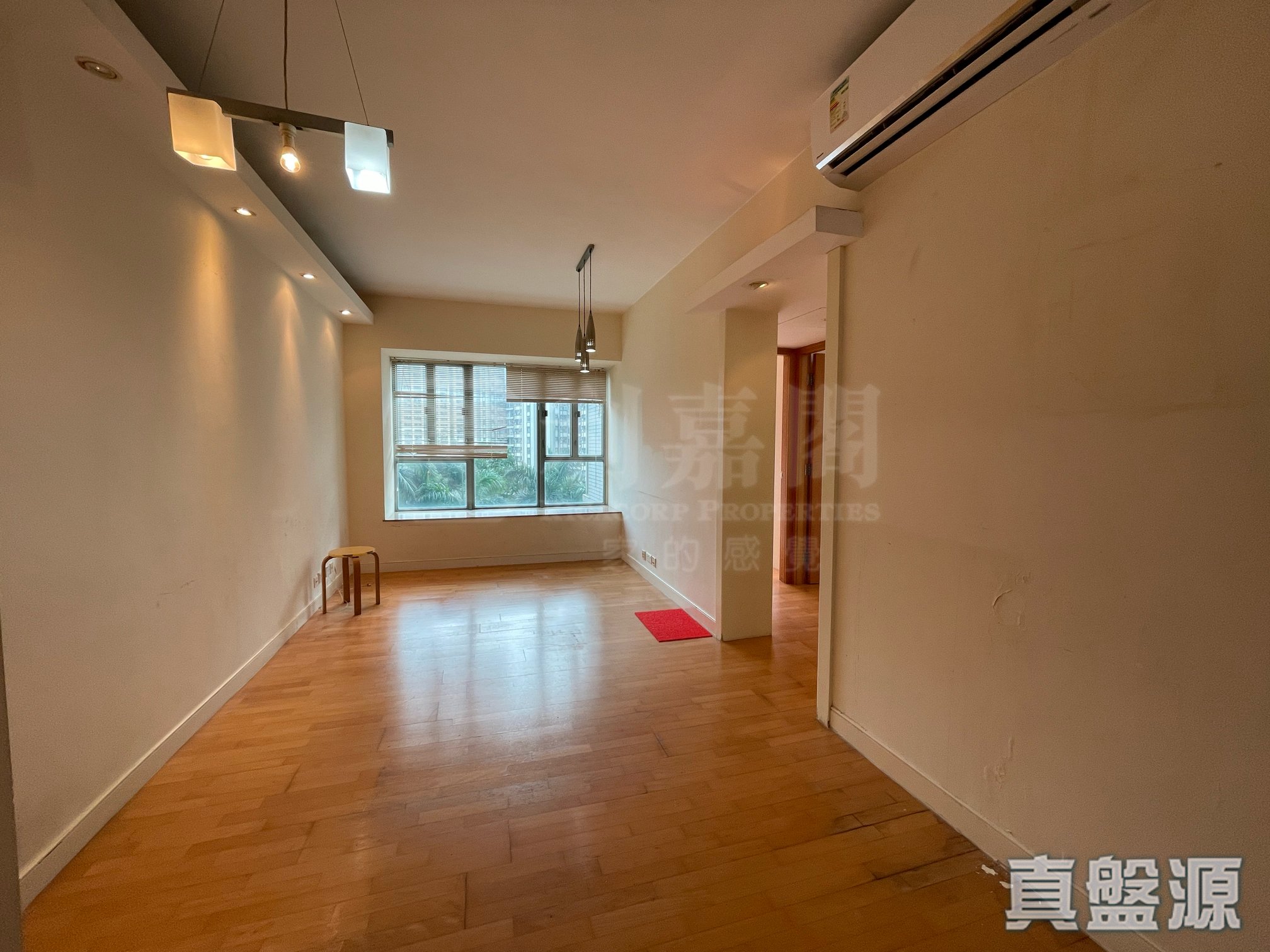 LES SAISONS L ETE (TOWER 2) Low Floor Zone Flat B Sai Wan Ho/Shau Kei Wan