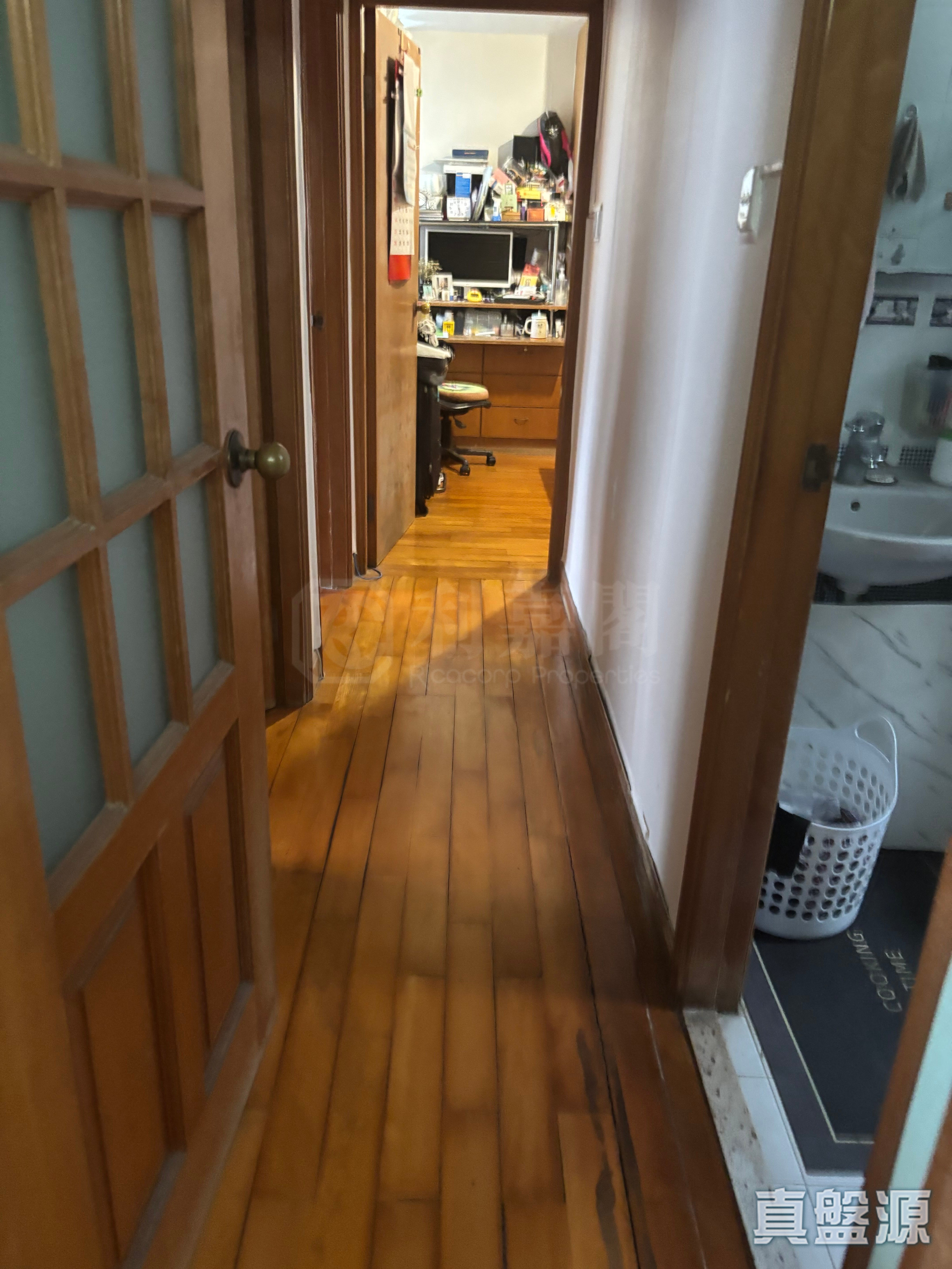 LEI KING WAN SITES D - Block 15 On Chak Mansion Very High Floor Zone Flat A Sai Wan Ho/Shau Kei Wan