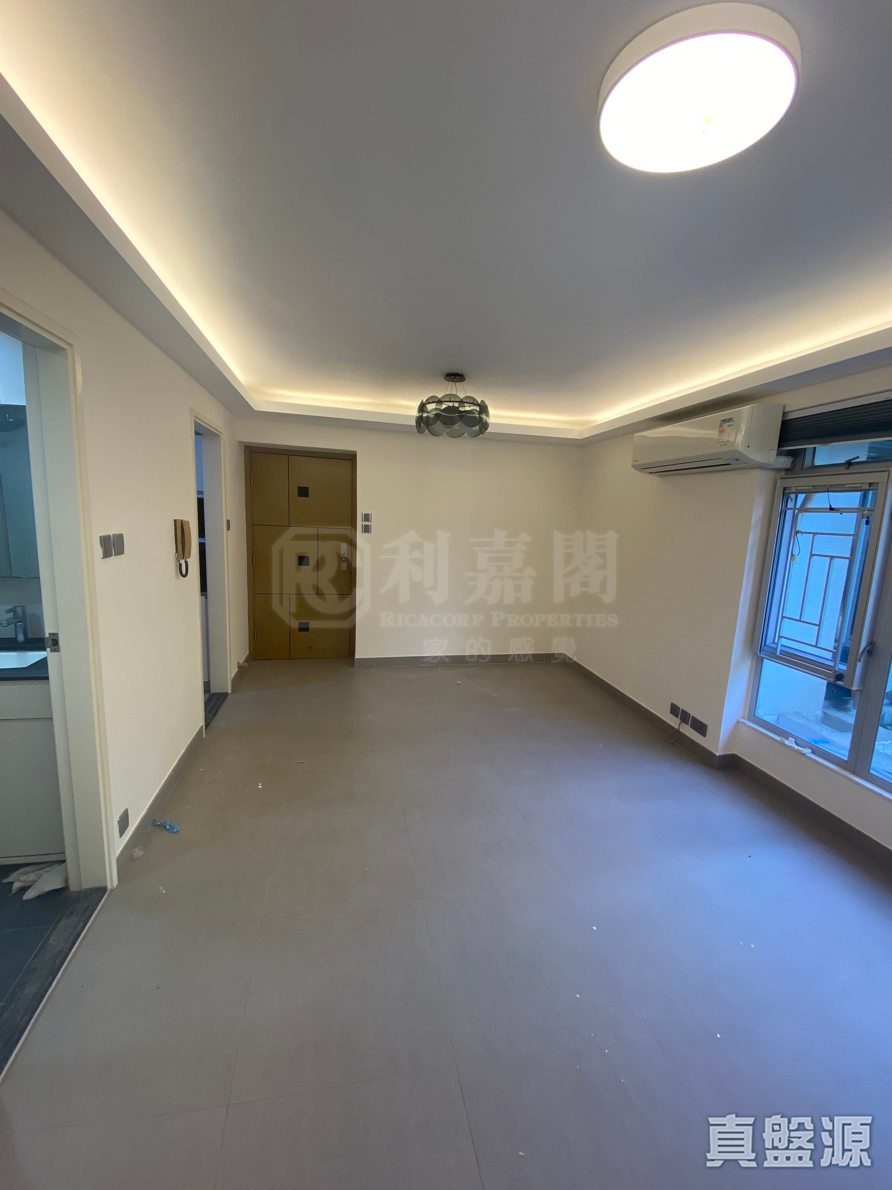 鲤景湾 C段 怡海阁 (11座) 中层 F室 西湾河/筲箕湾