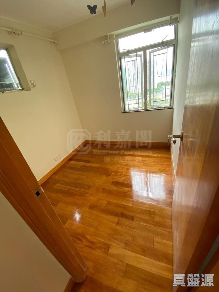 鲤景湾 C段 怡坤阁 (10座) 高层 C室 西湾河/筲箕湾