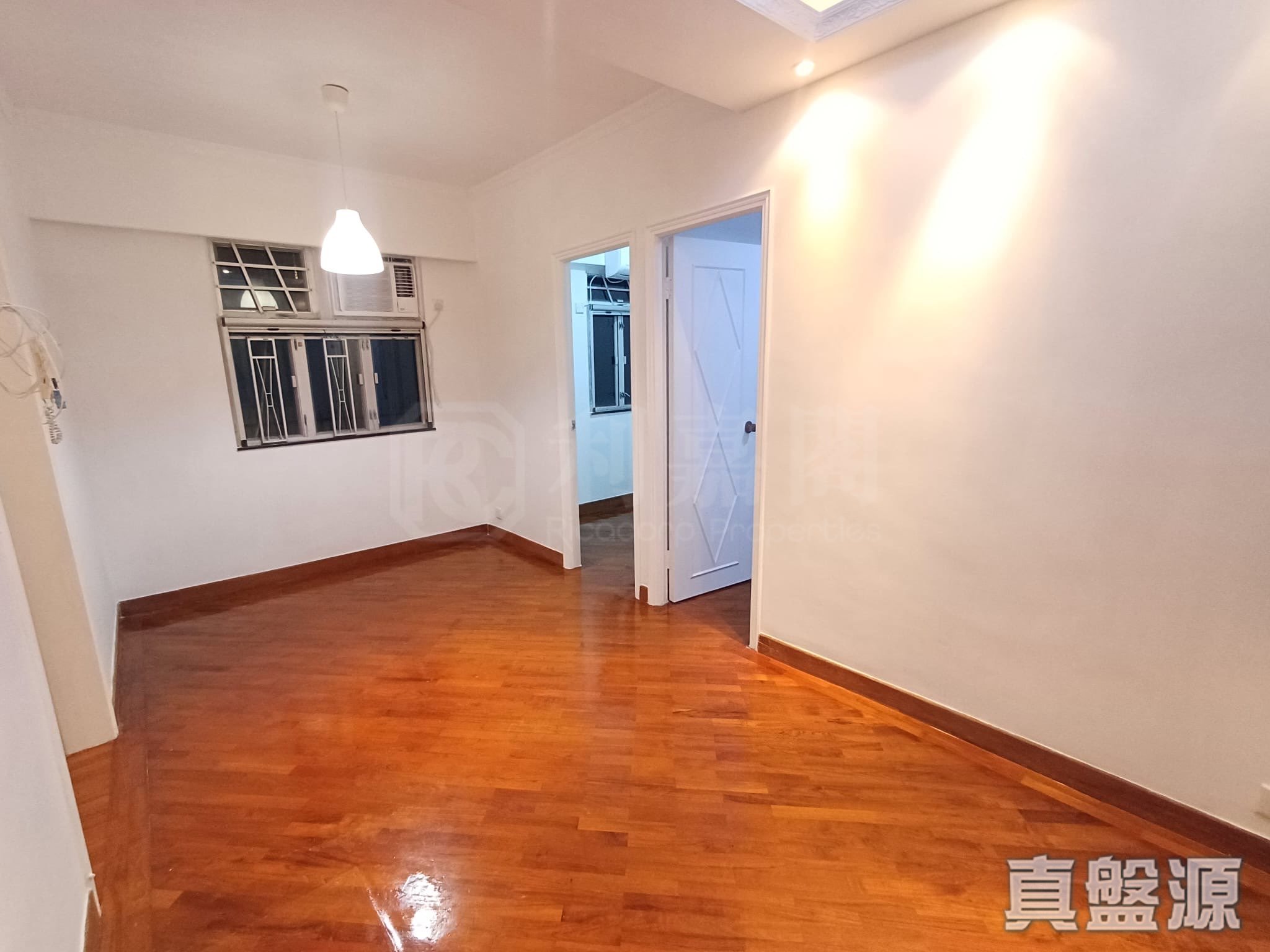 ON LOK BUILDING Low Floor Zone Flat C Sai Wan Ho/Shau Kei Wan