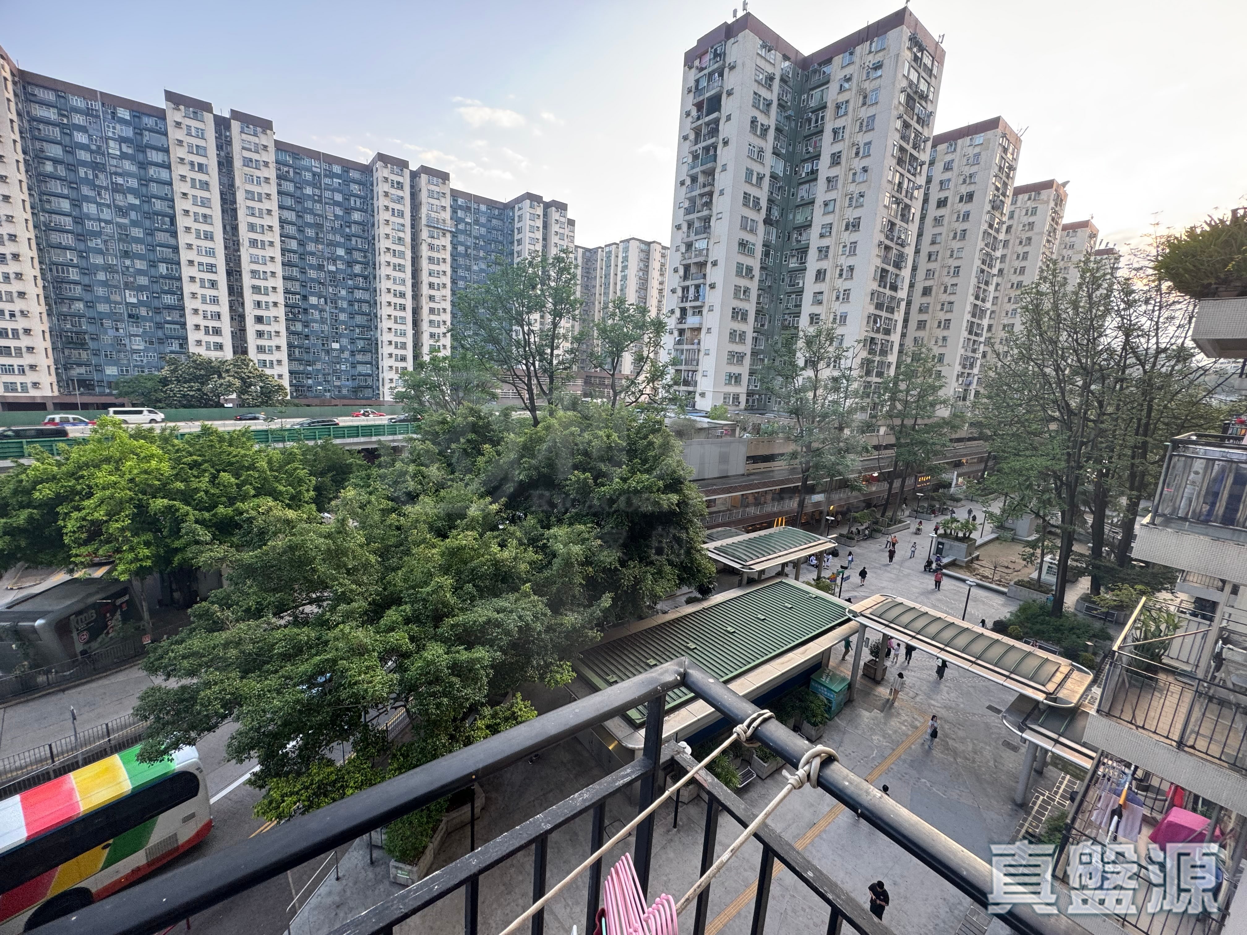 美孚新邨 6期 兰秀道38-40号 中层 C室 美孚/华景