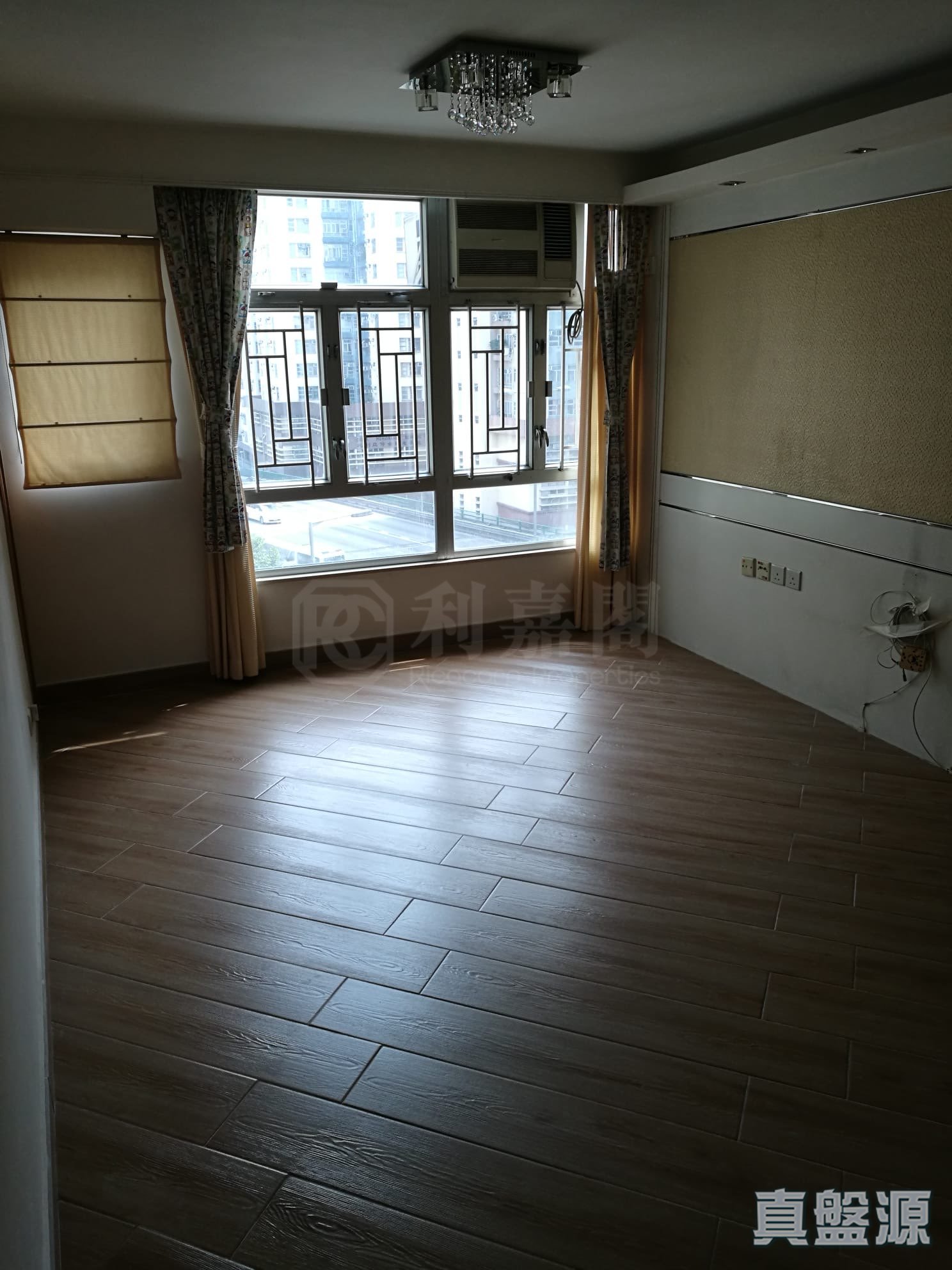 美孚新邨 7期 荔灣道10-12號 中層 B室 美孚/華景