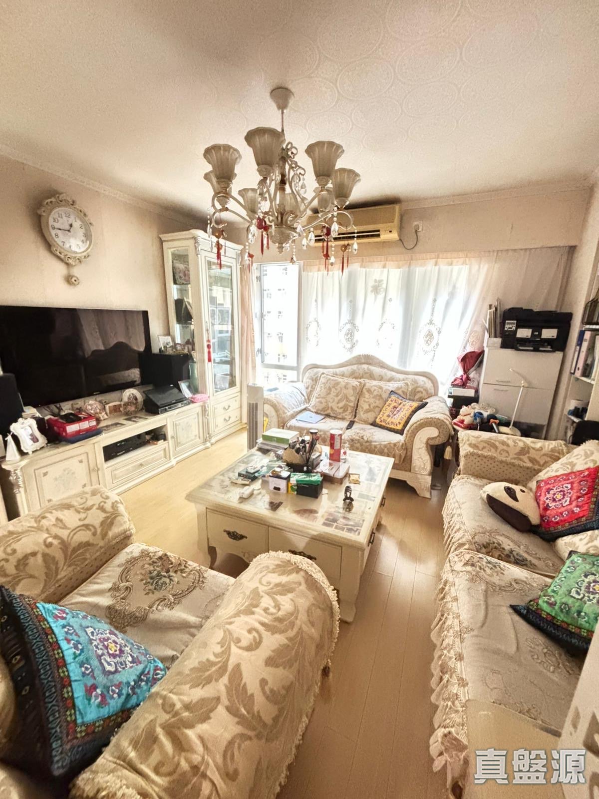 美孚新邨 1期 百老汇街10-12号 中层 B室 美孚/华景