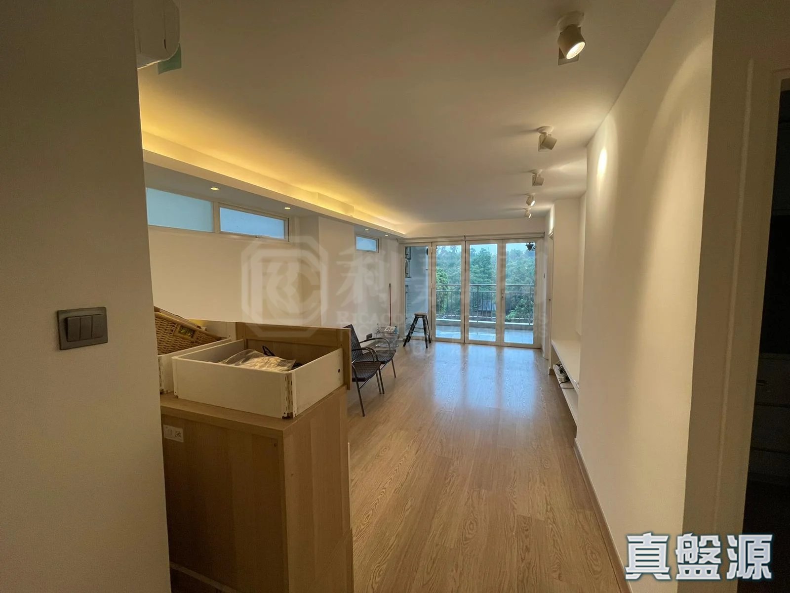 美孚新邨 2期 百老匯街48-50號 低層 A室 美孚/華景