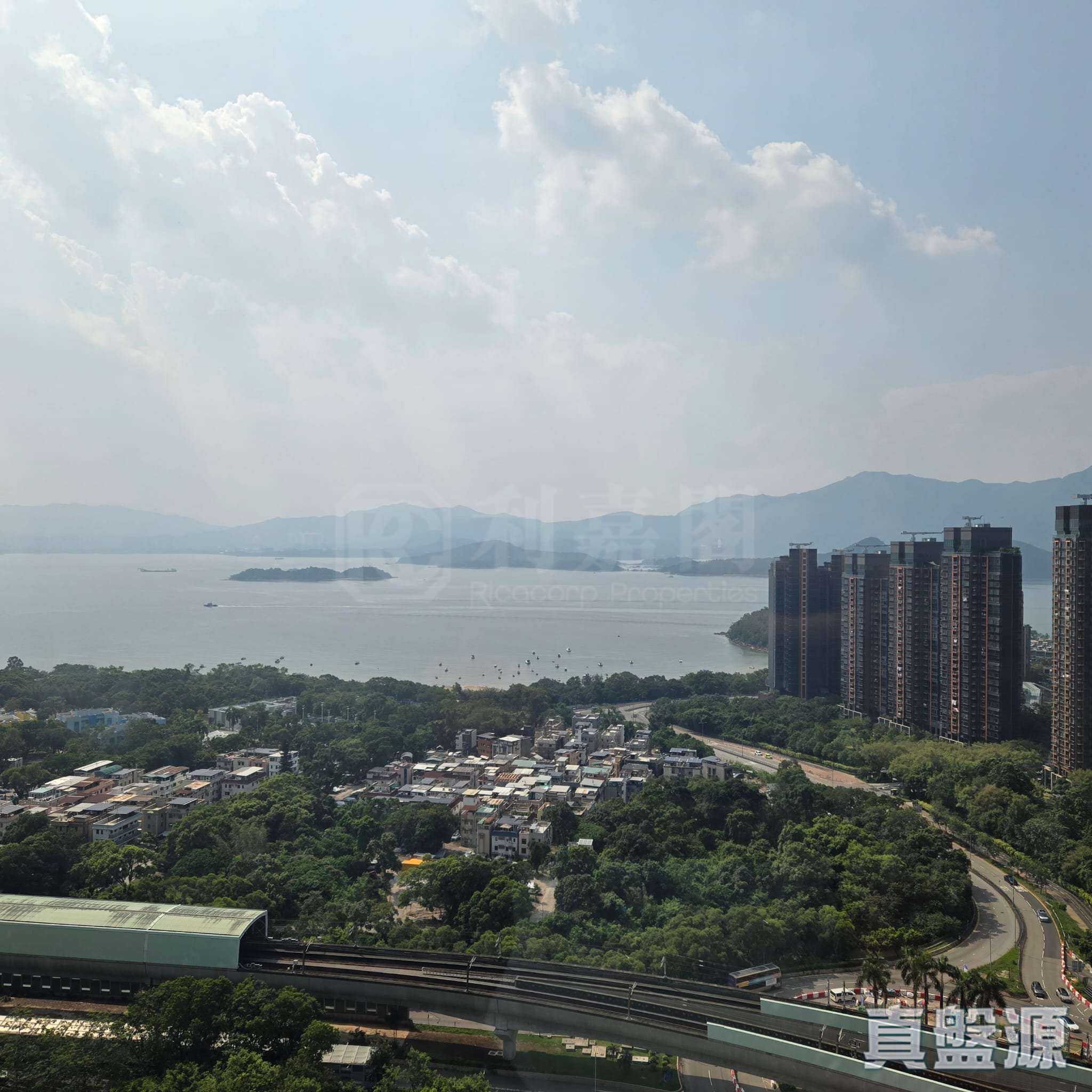 翠拥华庭 8座 极高层 G室 马鞍山