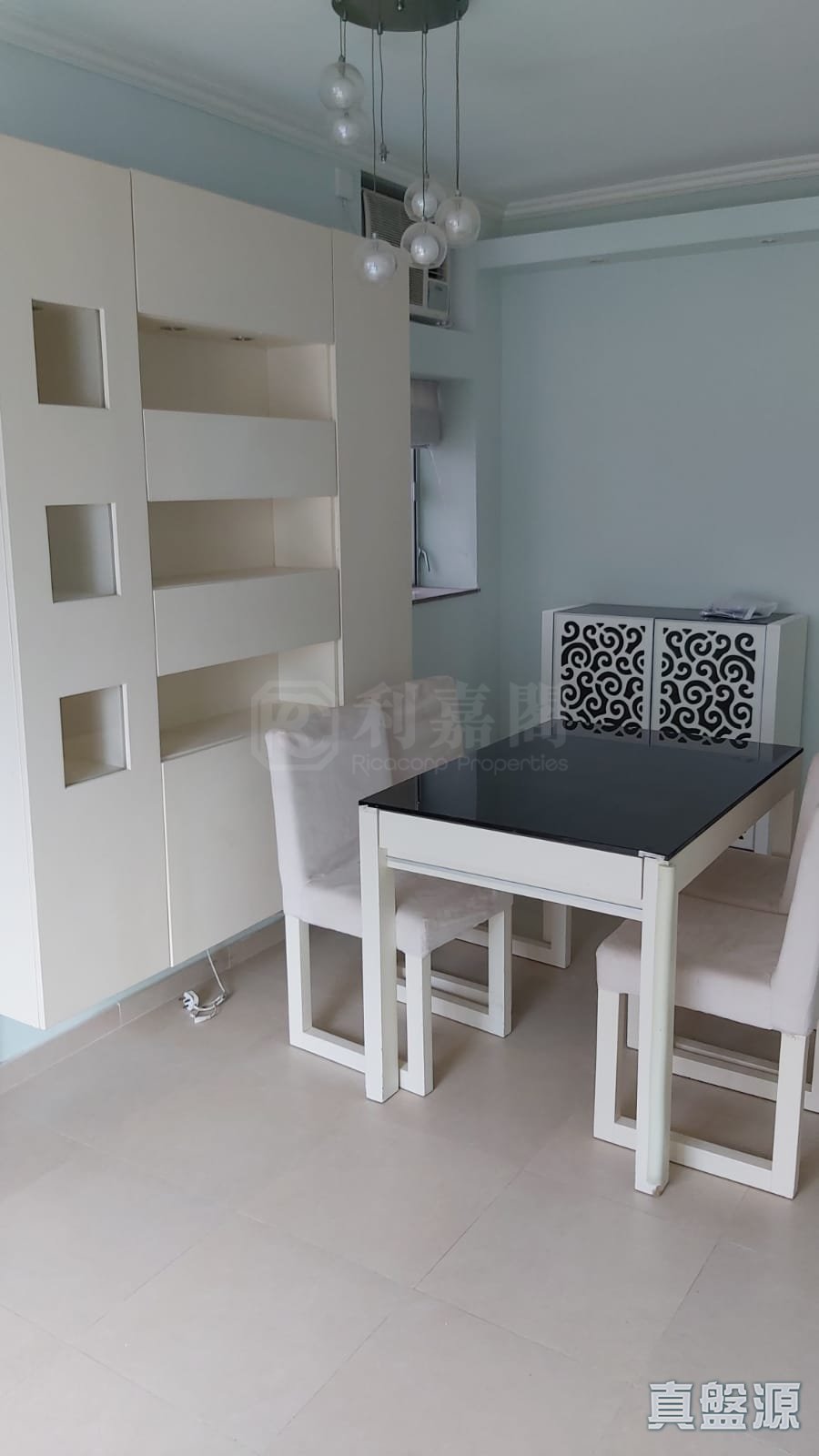 曉峰灣畔 3座 高層 D室 馬鞍山