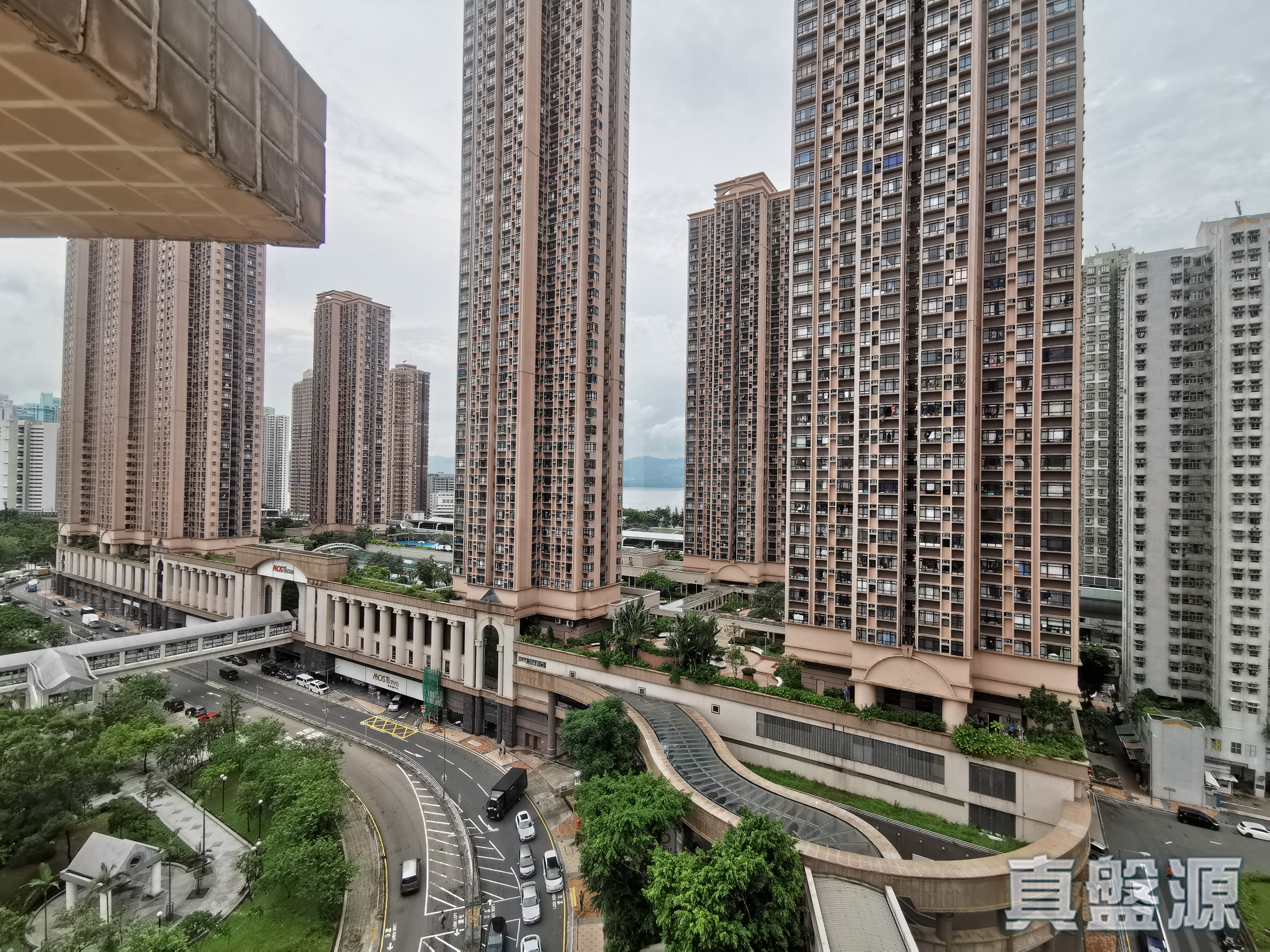 新港城 2期 C座 中层 4室 马鞍山