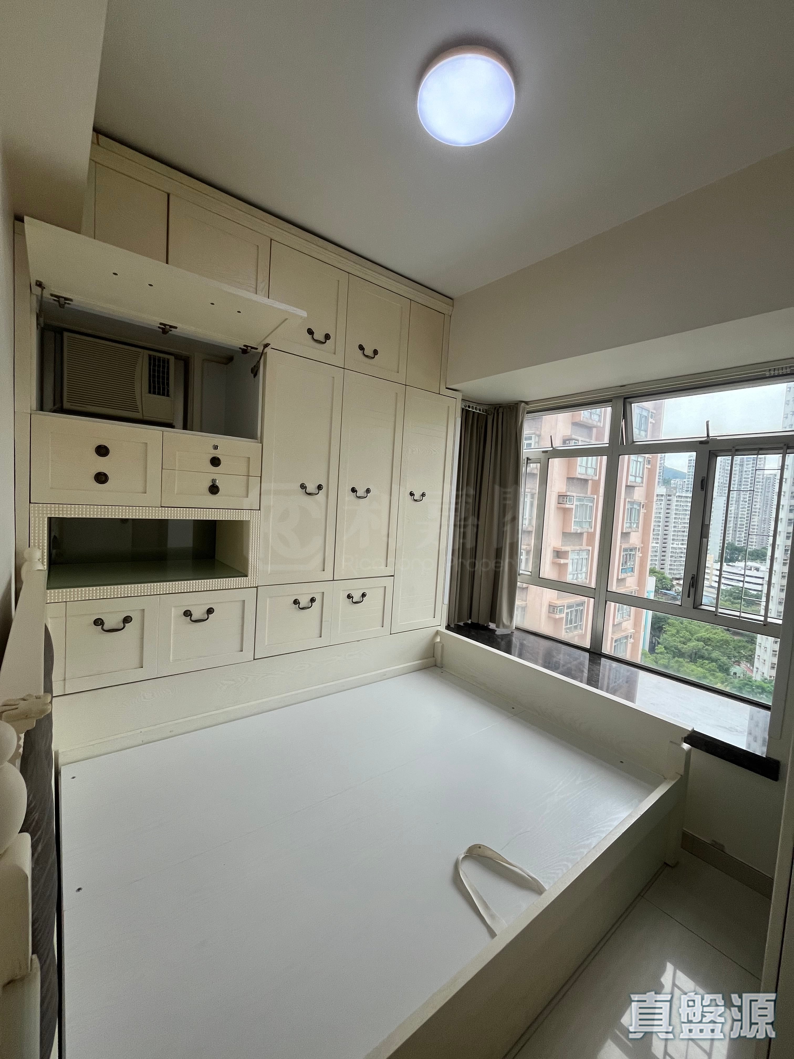 SUNSHINE CITY PHASE 3 - Block N High Floor Zone Flat 5 Ma On Shan