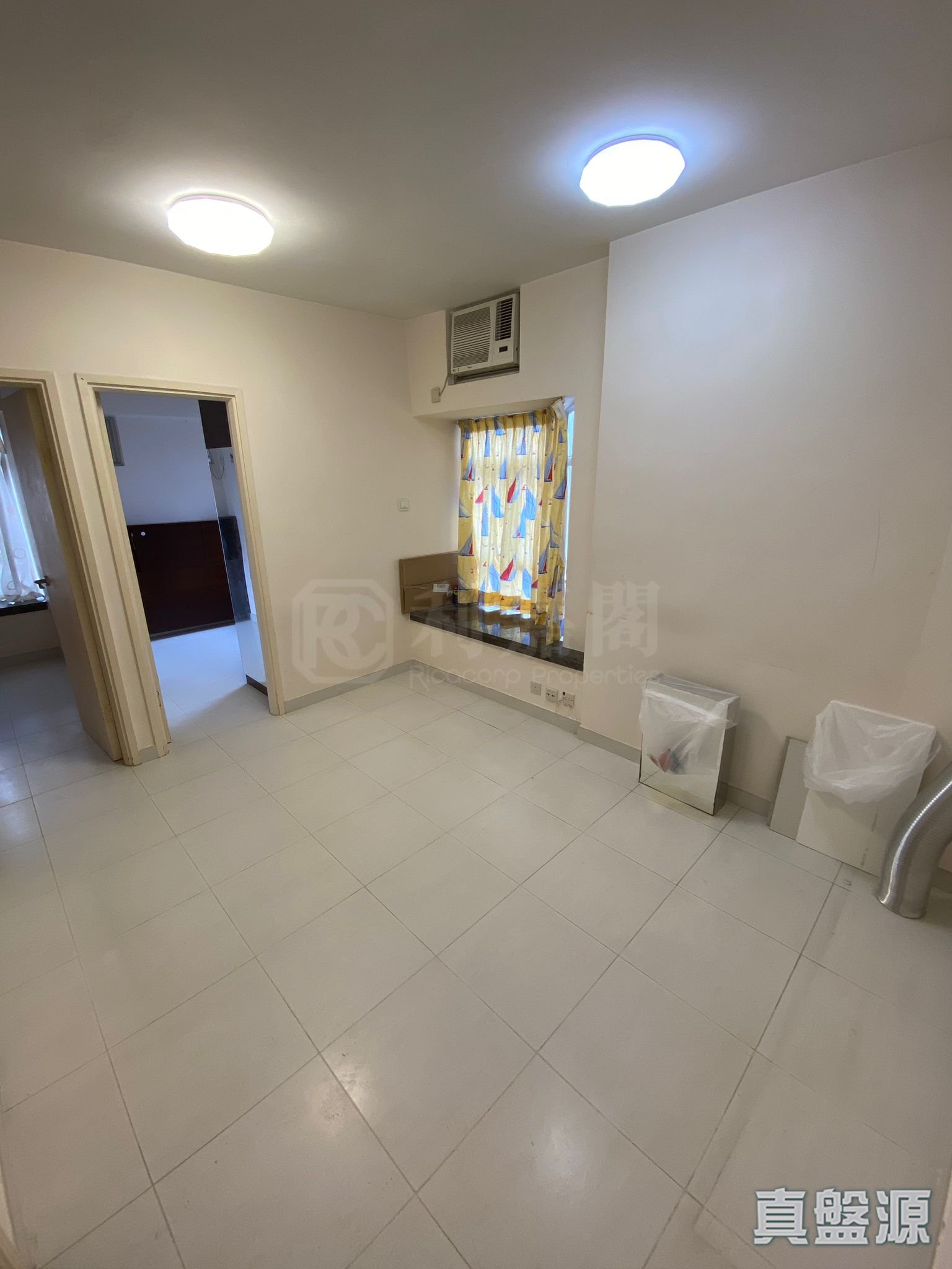 SUNSHINE CITY PHASE 3 - Block P High Floor Zone Flat 7 Ma On Shan