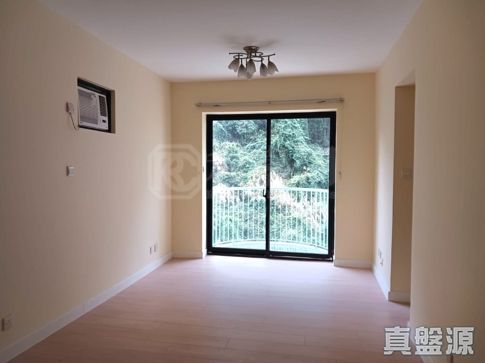 承德山莊 2座 中層 C室 西半山