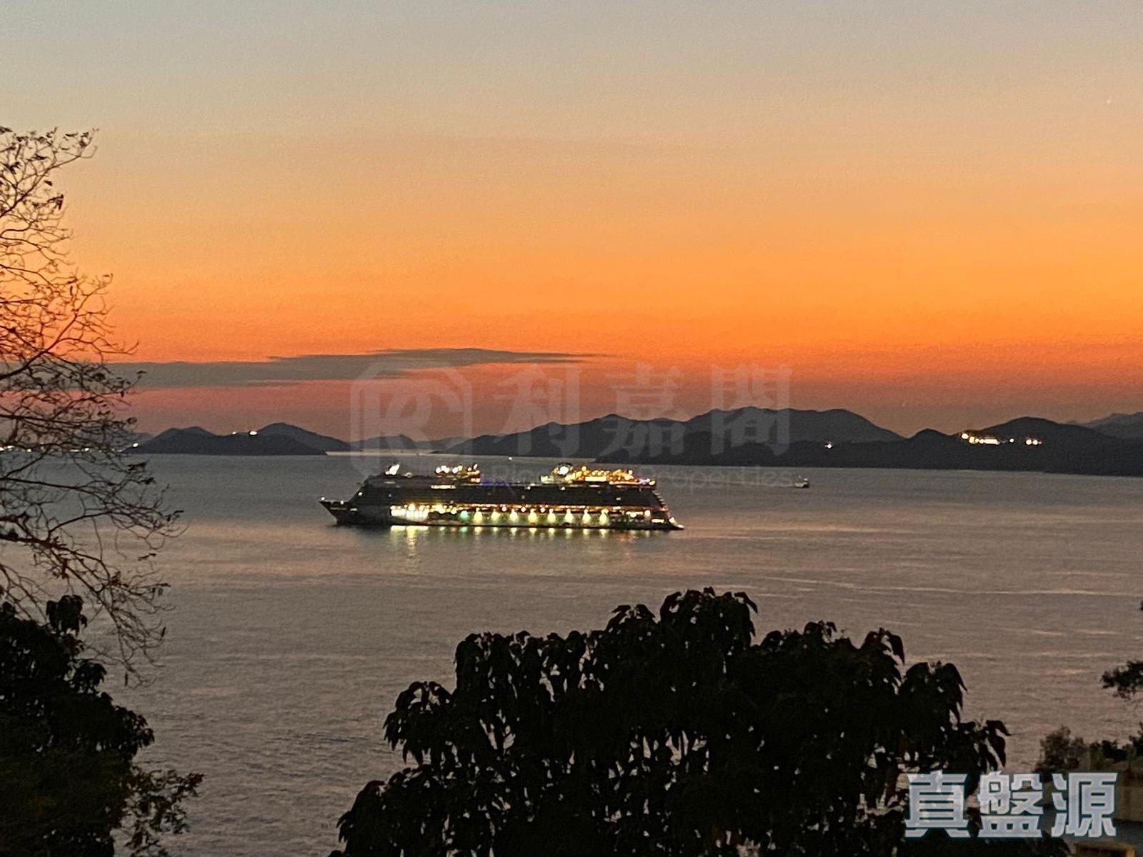CAPE MANSIONS BLOCK A Low Floor Zone Pok Fu Lam