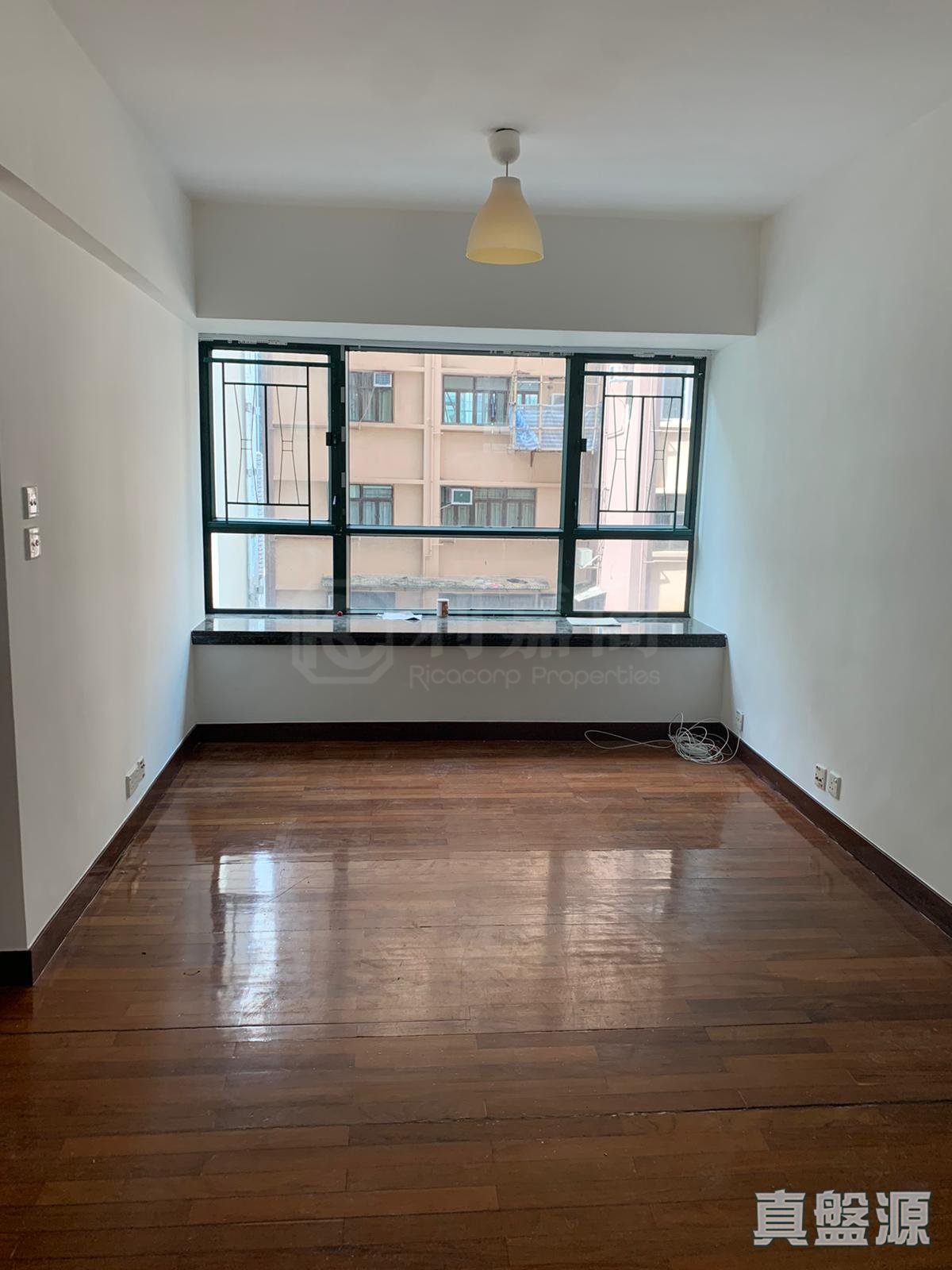 DRAGON COURT Low Floor Zone Flat A Mid-Levels West