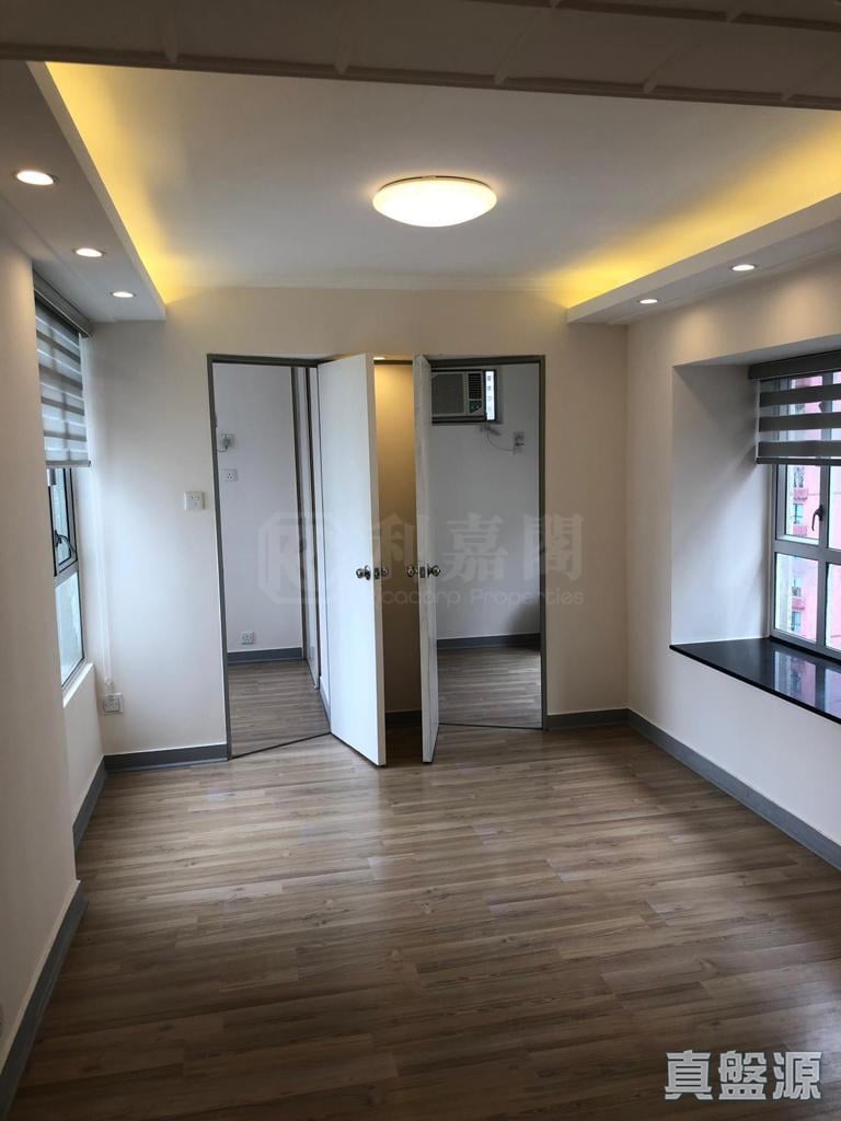 MIDLAND COURT Very High Floor Zone Flat A Mid-Levels West