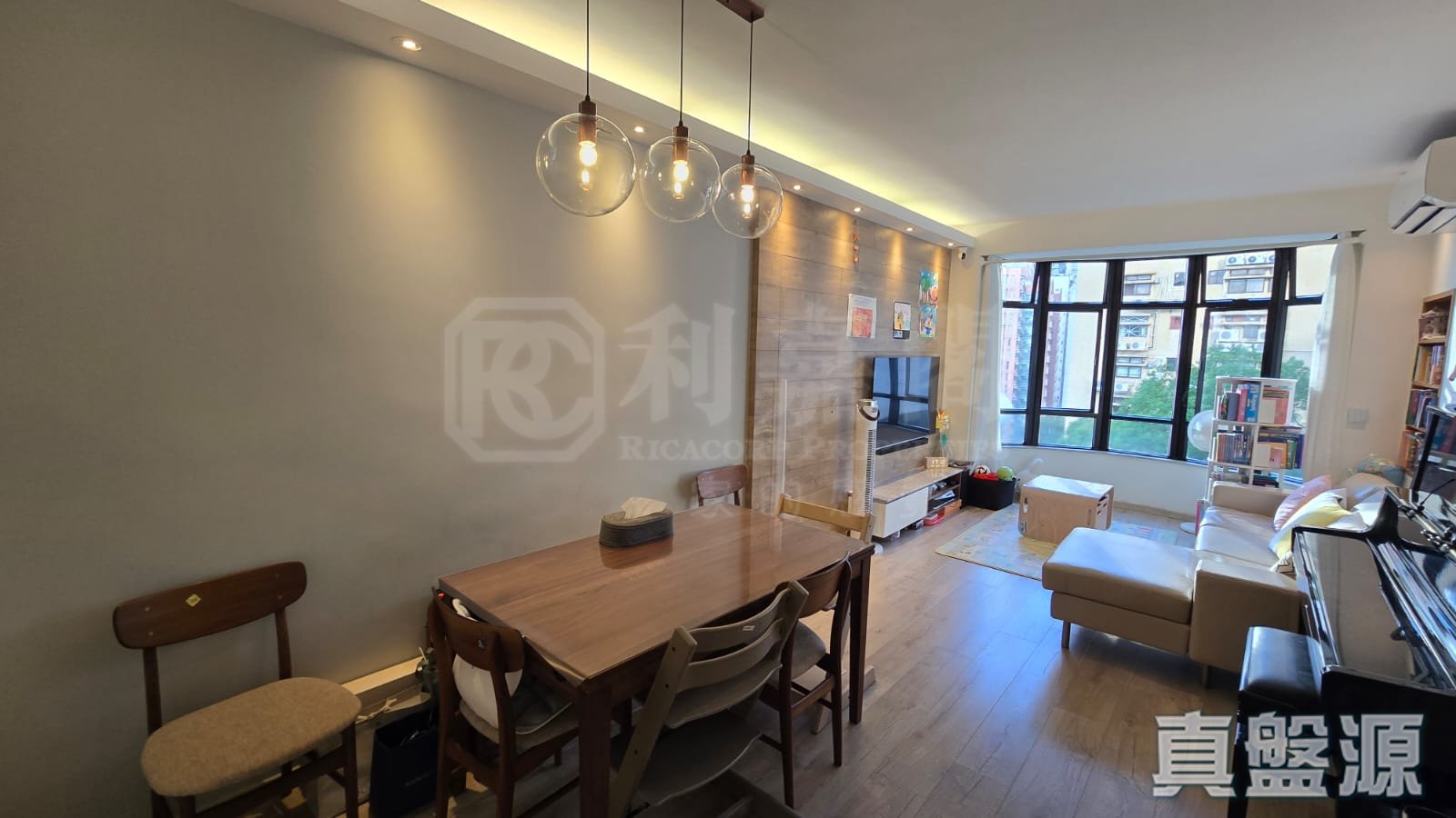 PANORAMA GARDENS Medium Floor Zone Flat A Mid-Levels West